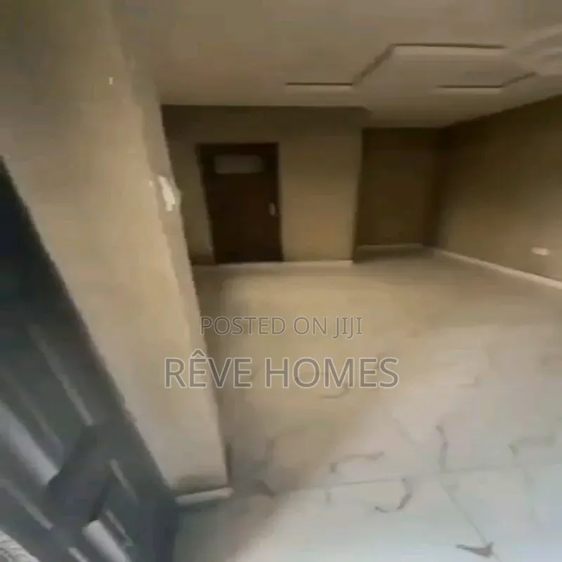2bdrm Block of Flats in Ilupeju Industrial Estate for rent