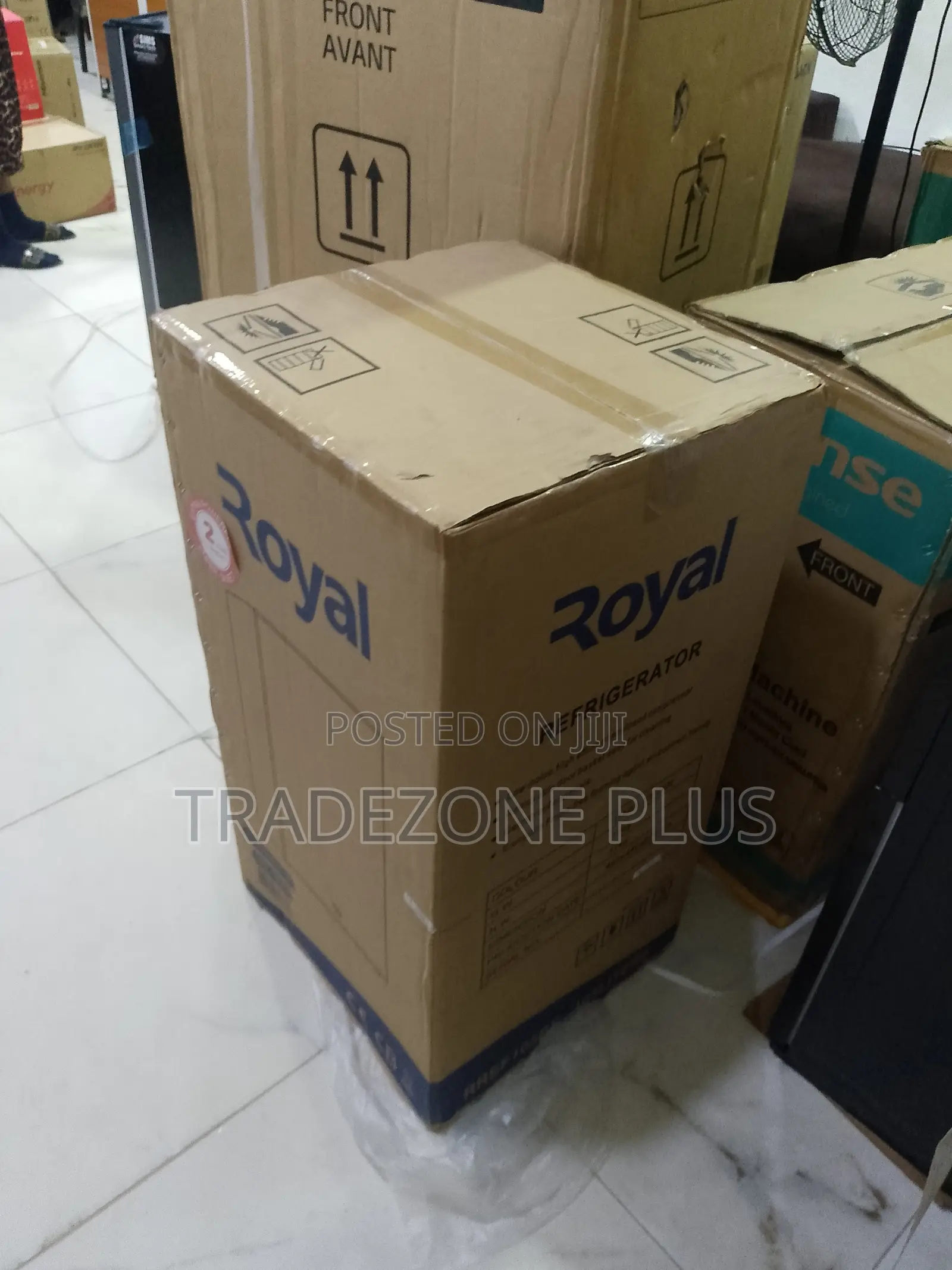 Royal 105L Fridge for Sale – Convenient Storage Solution