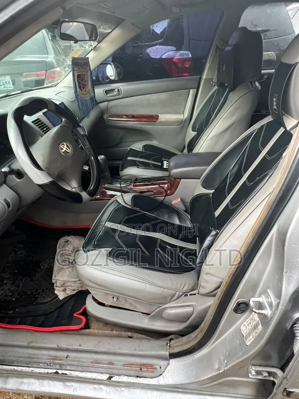 Toyota Camry 2004 Silver