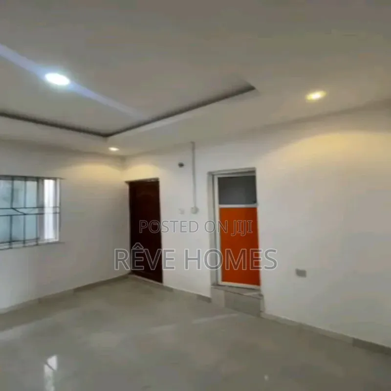 Studio Apartment in Shomolu / Shomolu for rent