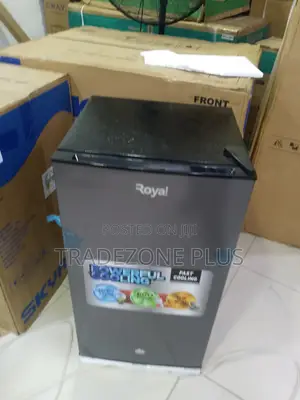 Royal 105L Refrigerator – Practical, Compact and Convenient