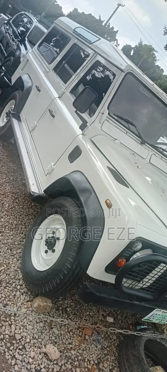 Land Rover Defender 2012 White
