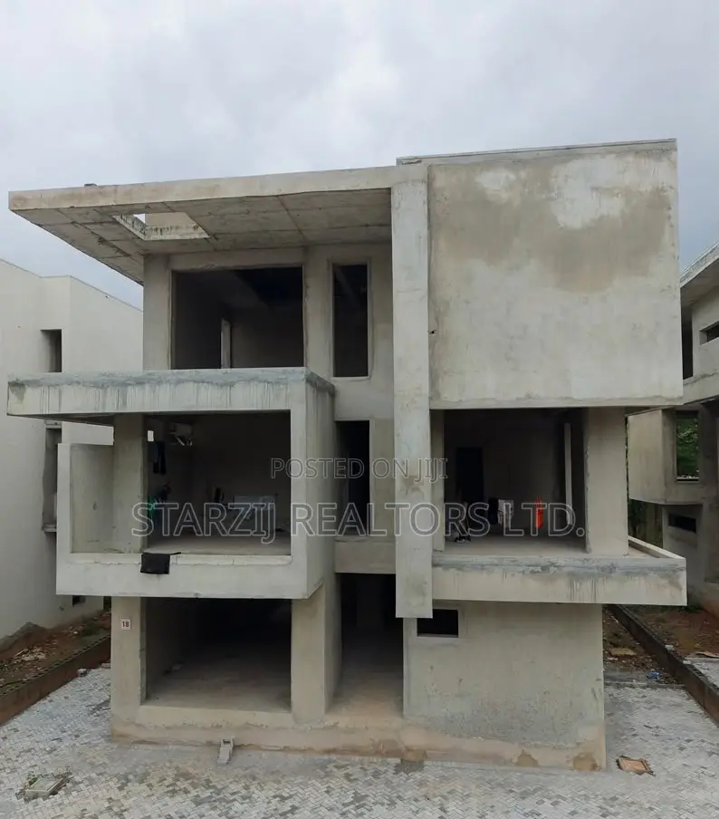 6bdrm Villa in Asokoro for sale