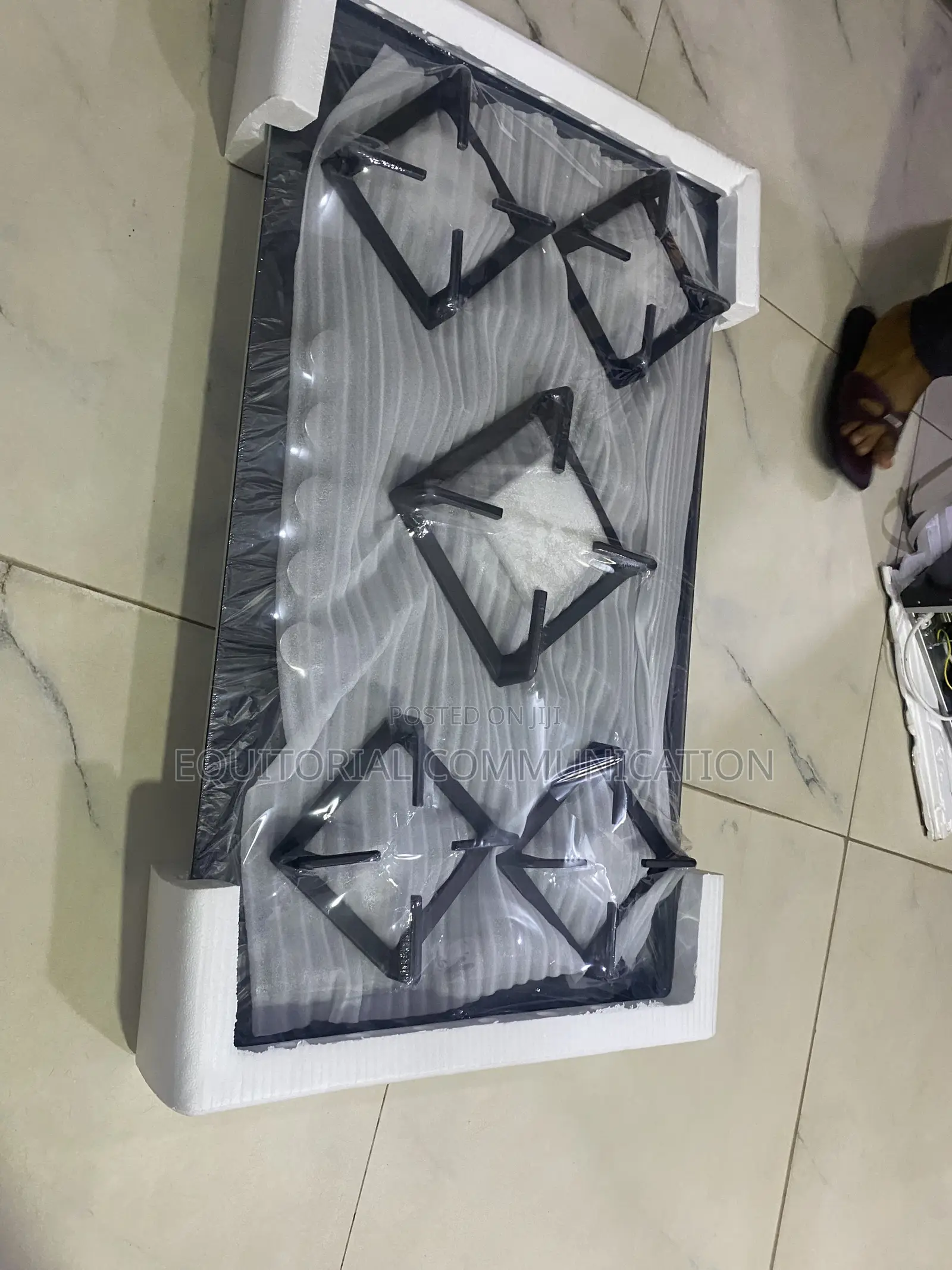 Polystar 5-Burner Gas Hob With Modern Built-in Appearance