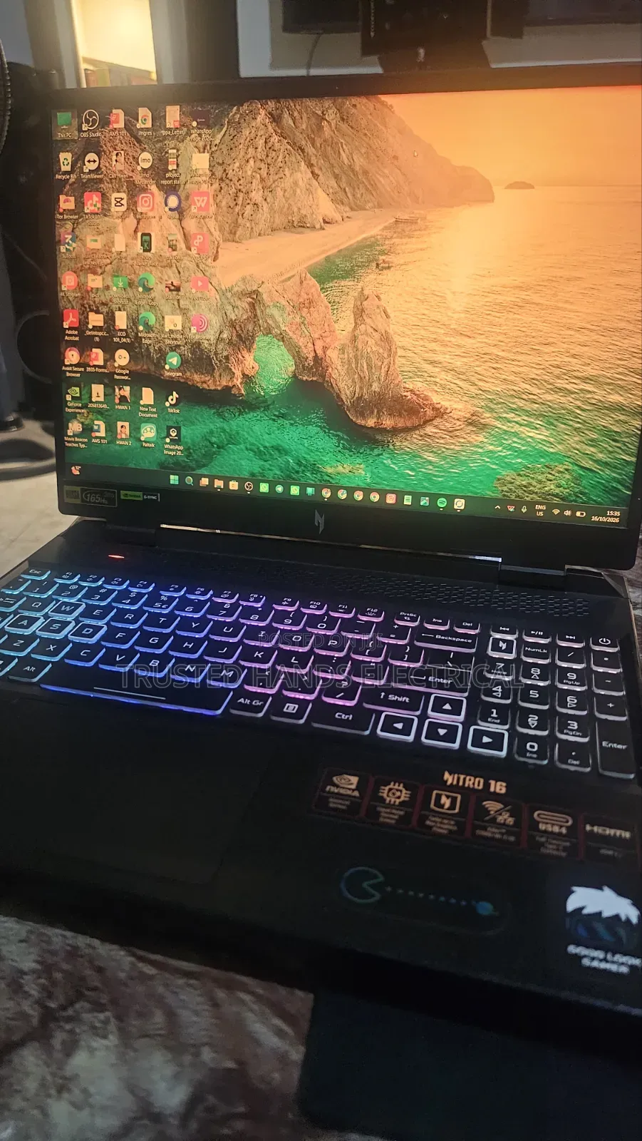 Laptop Acer Nitro 16 16GB AMD Ryzen 7 SSD 1T