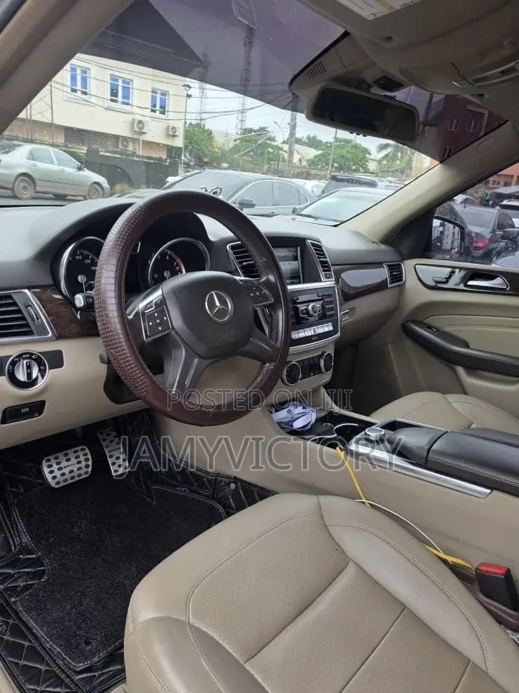 Mercedes-Benz M Class ML 350 4Matic 2013 Black
