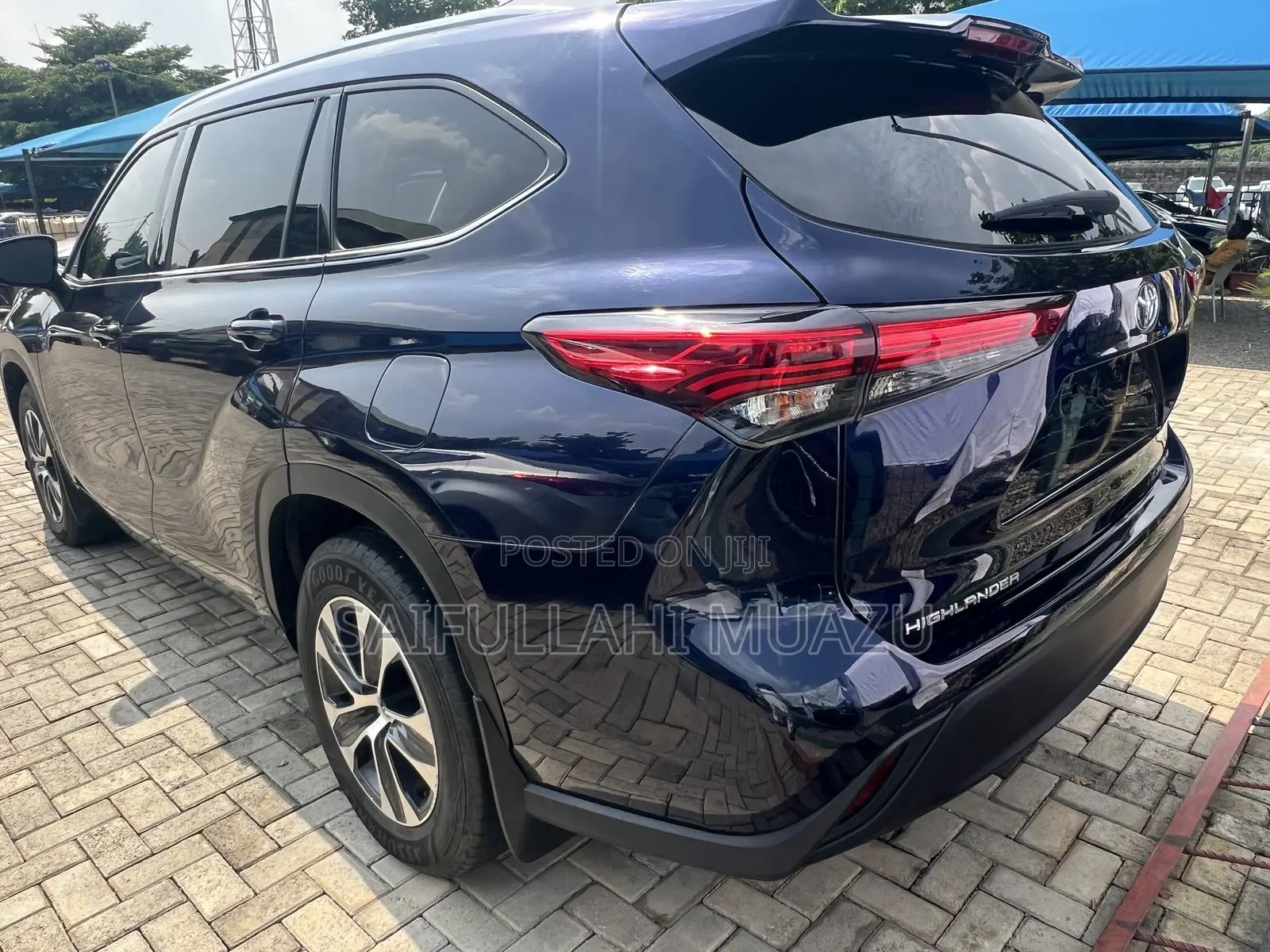 Toyota Highlander 2020 Blue
