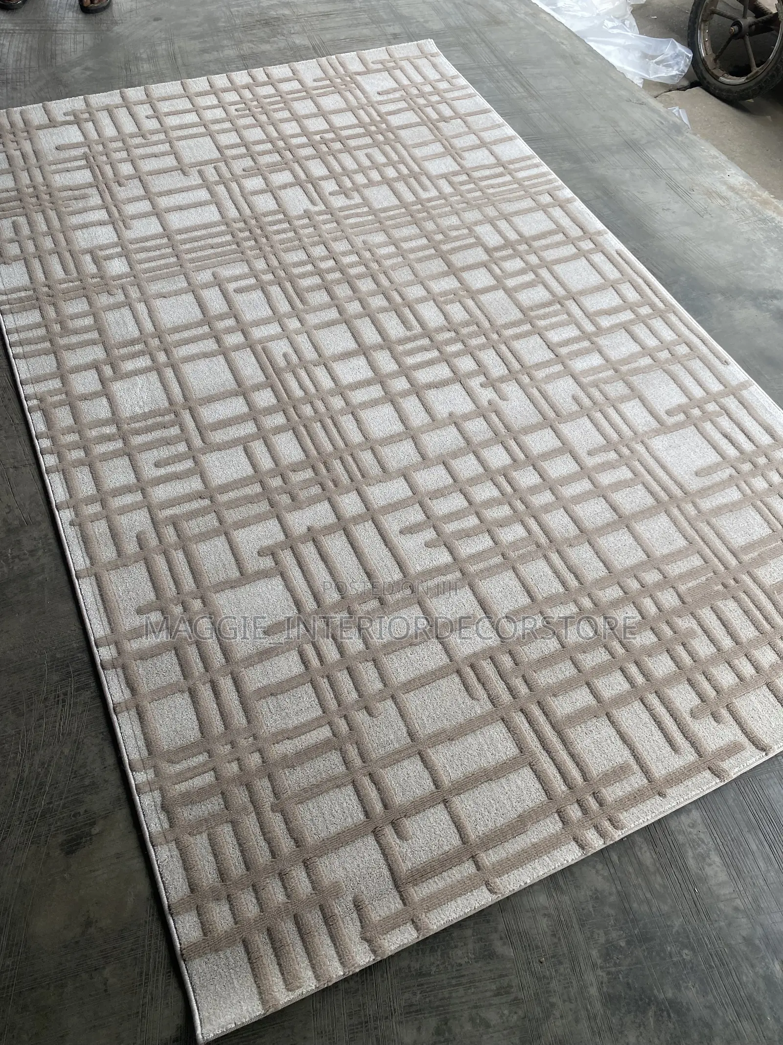 Sadav Center Rugs