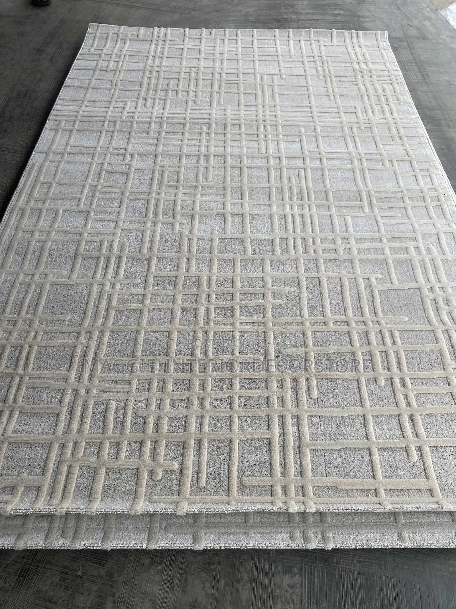 Sadav Center Rugs