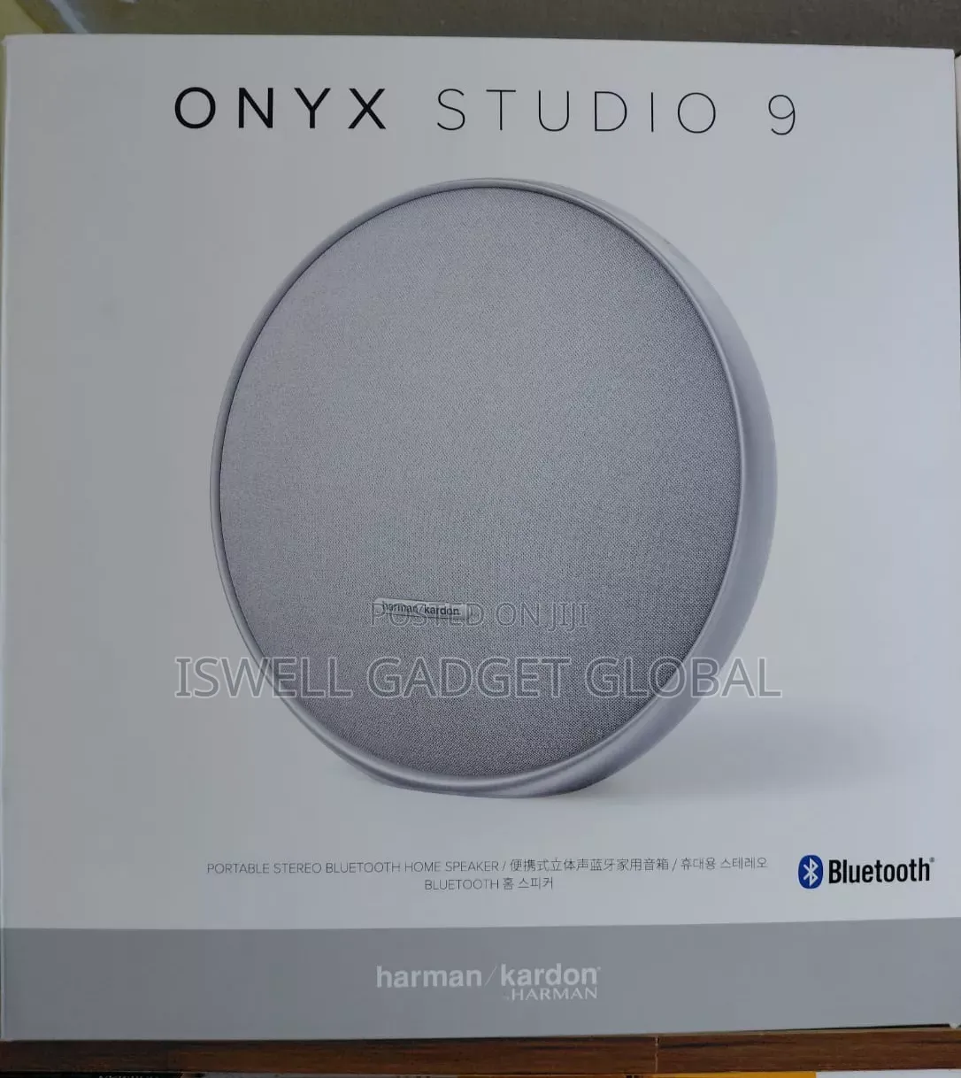 Onyx Studio 9