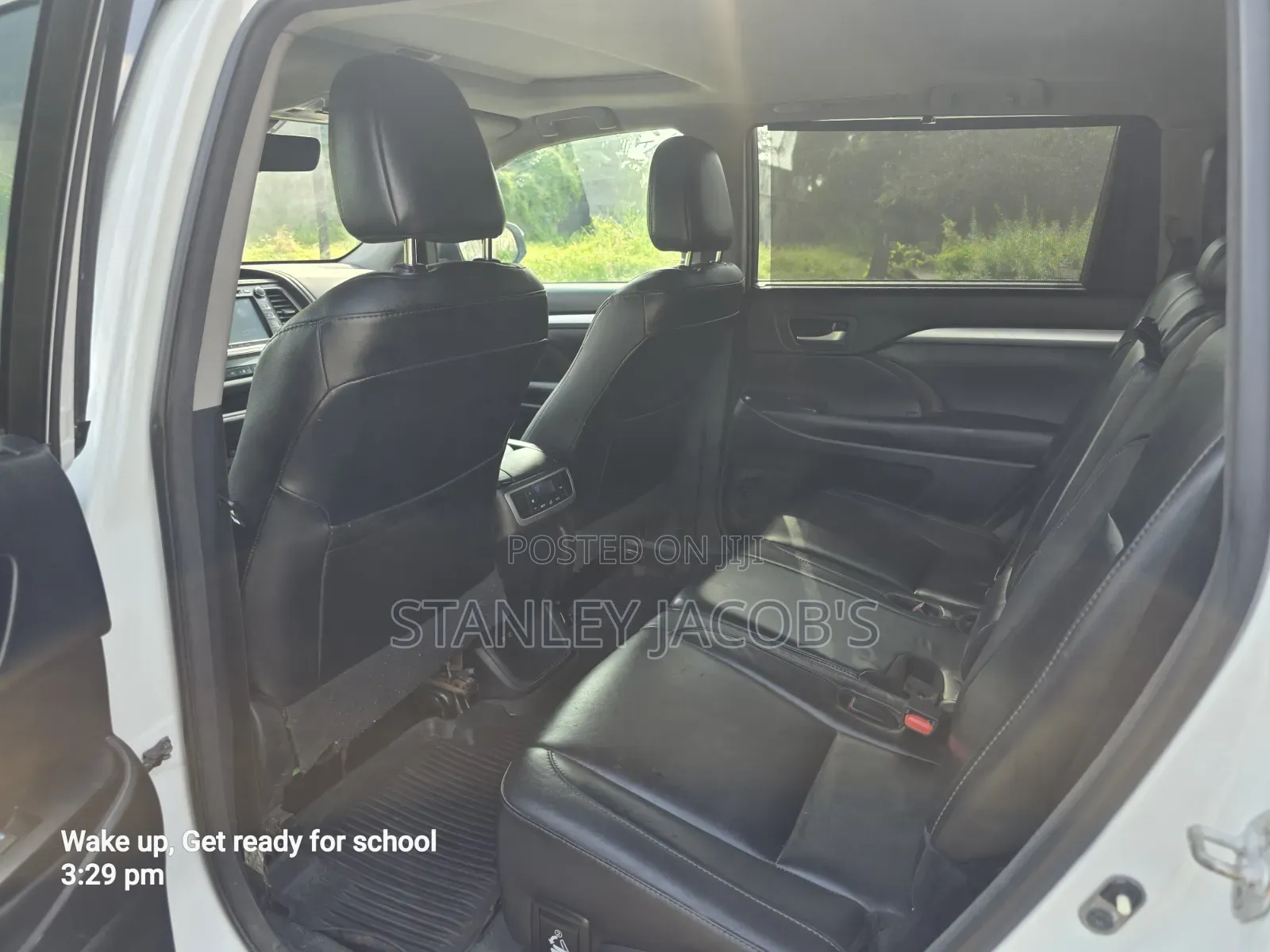Toyota Highlander XLE 4x4 V6 (3.5L 6cyl 8A) 2018 Off white