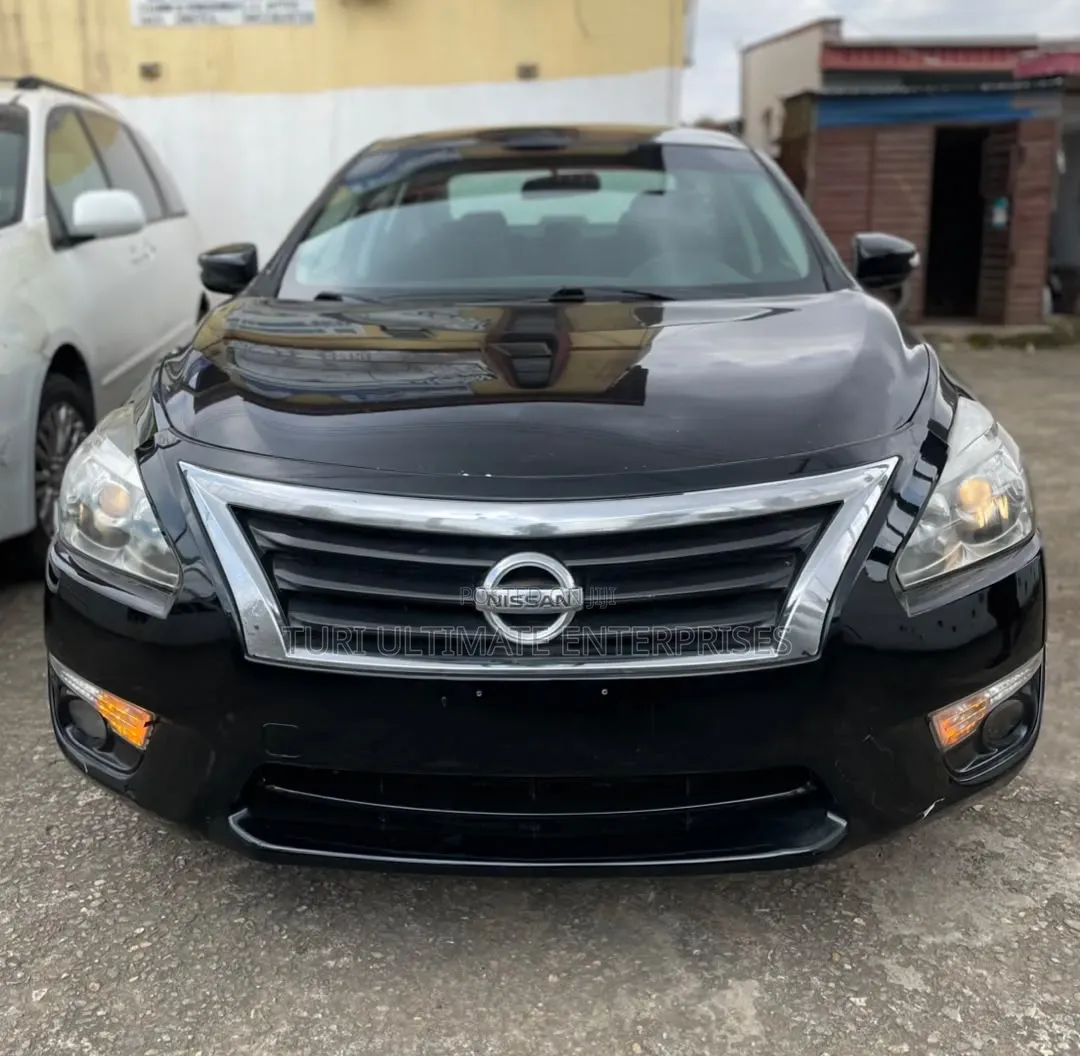 Nissan Altima 2014 Black