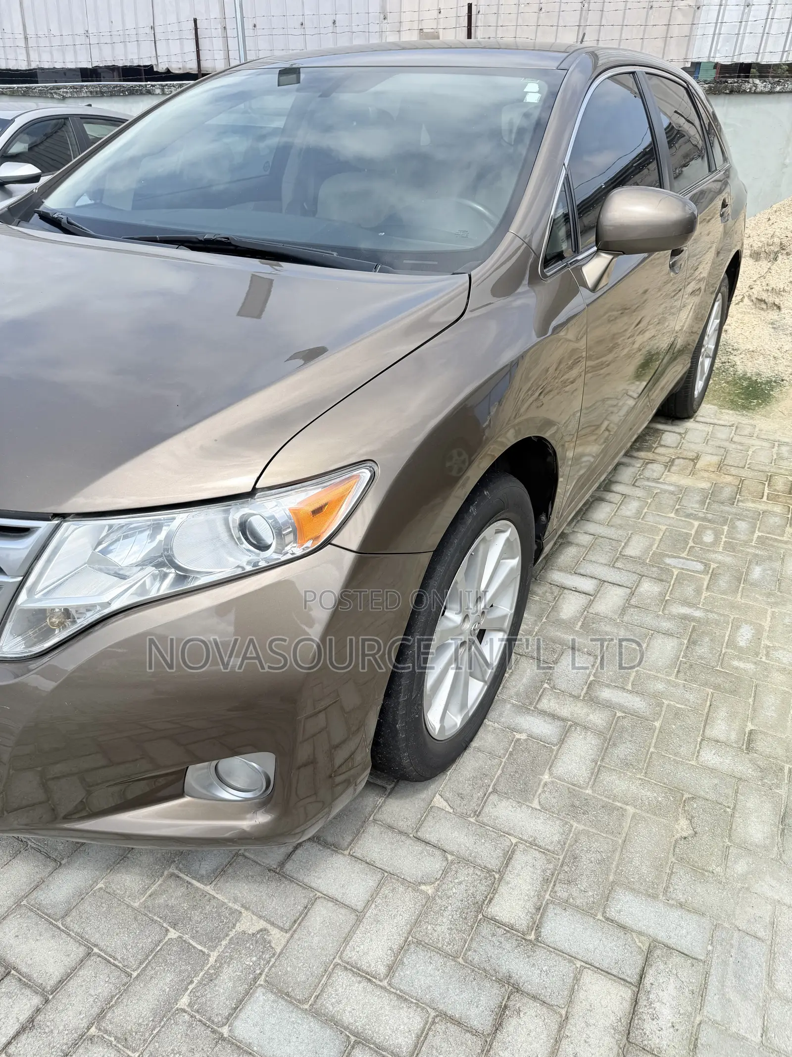 Toyota Venza 2011