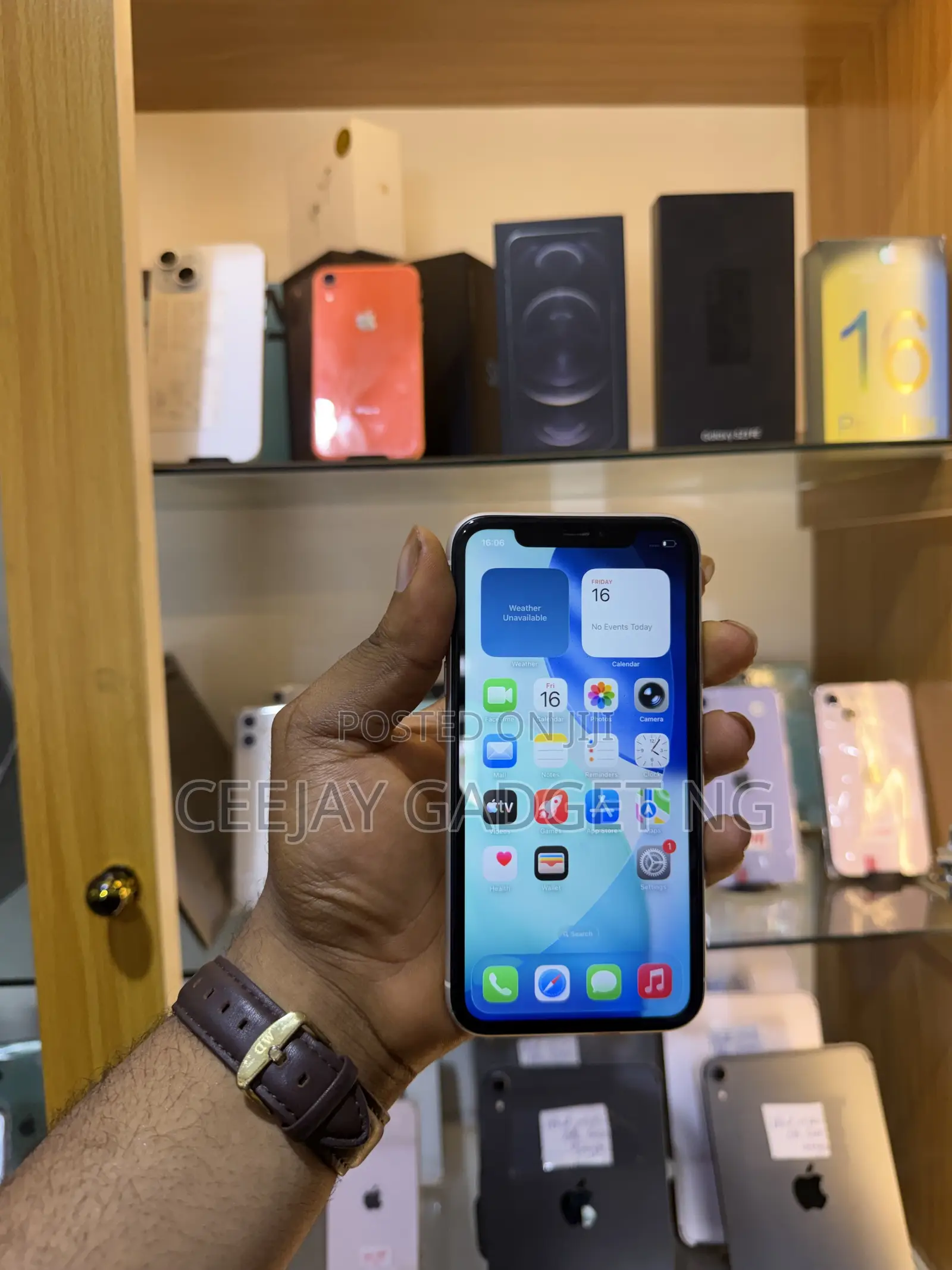 Apple iPhone 11 128 GB White