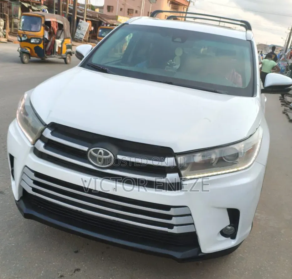 Toyota Highlander 2019 White