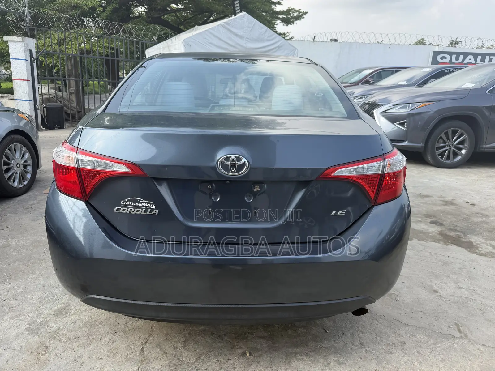 Toyota Corolla LE Plus 4dr Sedan (1.8L 4cyl CVT) 2015 Gray