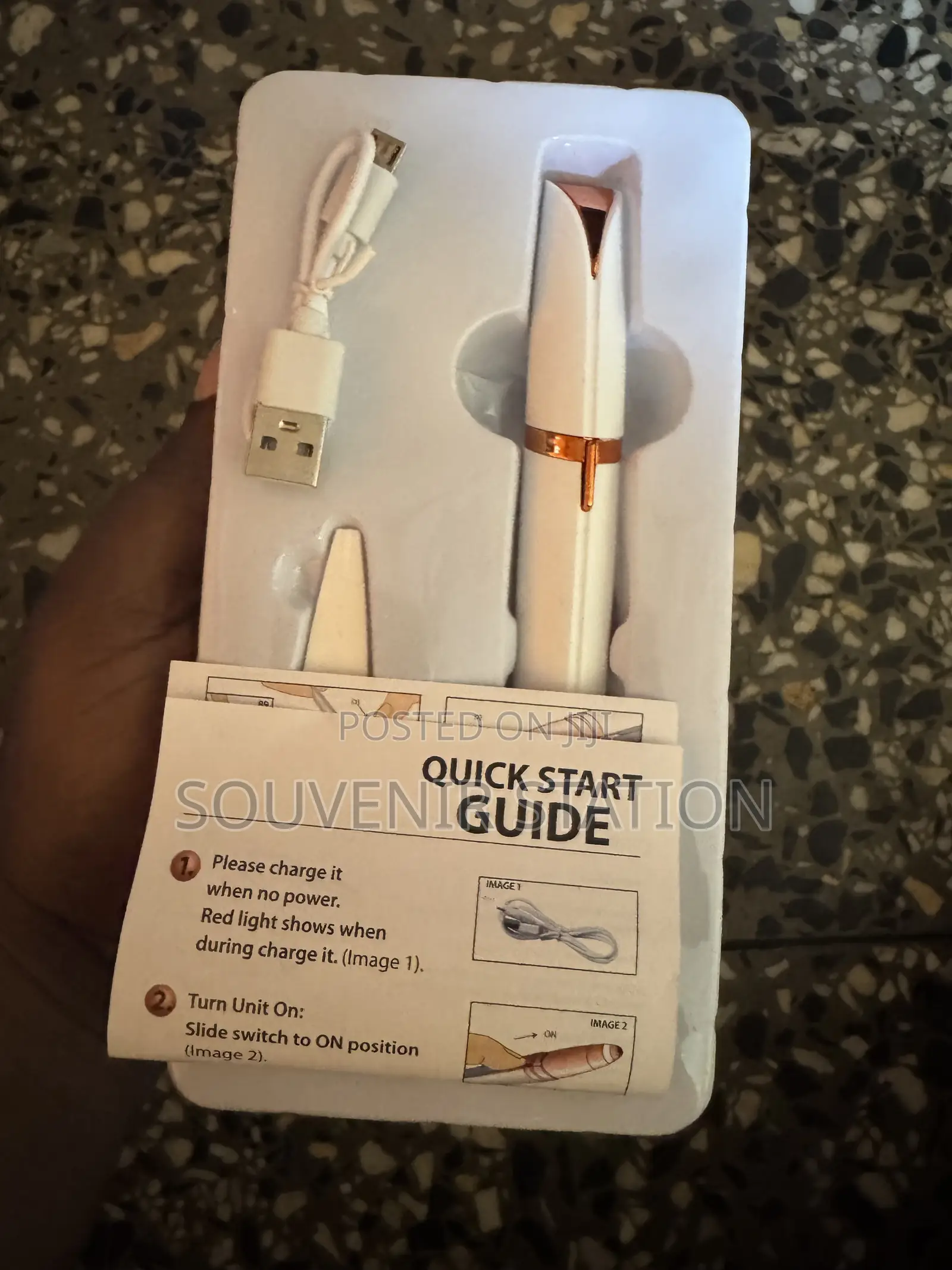 Rechargeable Nose Hair Trimmer,Eye Brow Shaver