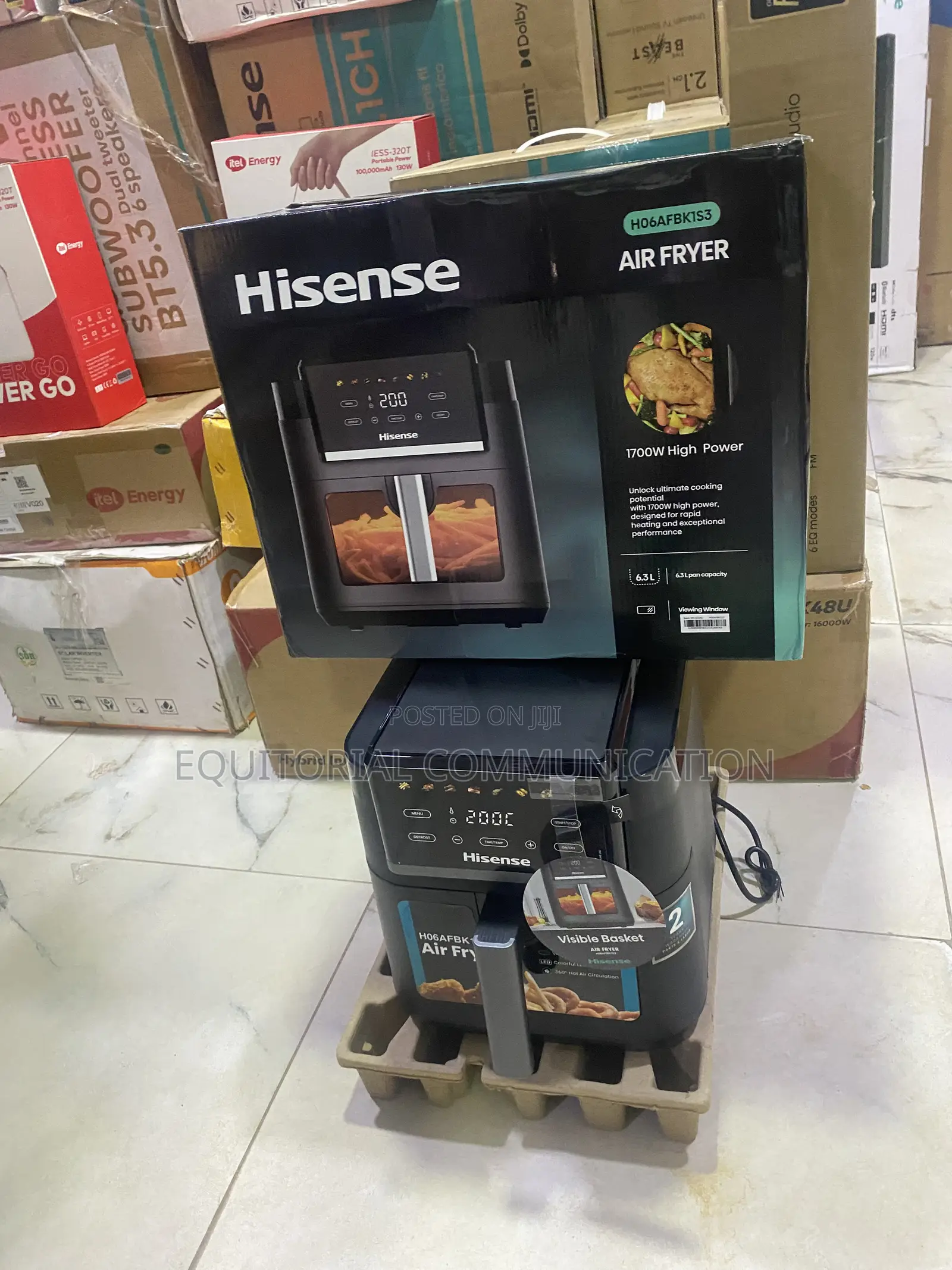 Hisense H06FBK1S3 Air Fryer 6.3L 1700W for Crispy Homemade Food