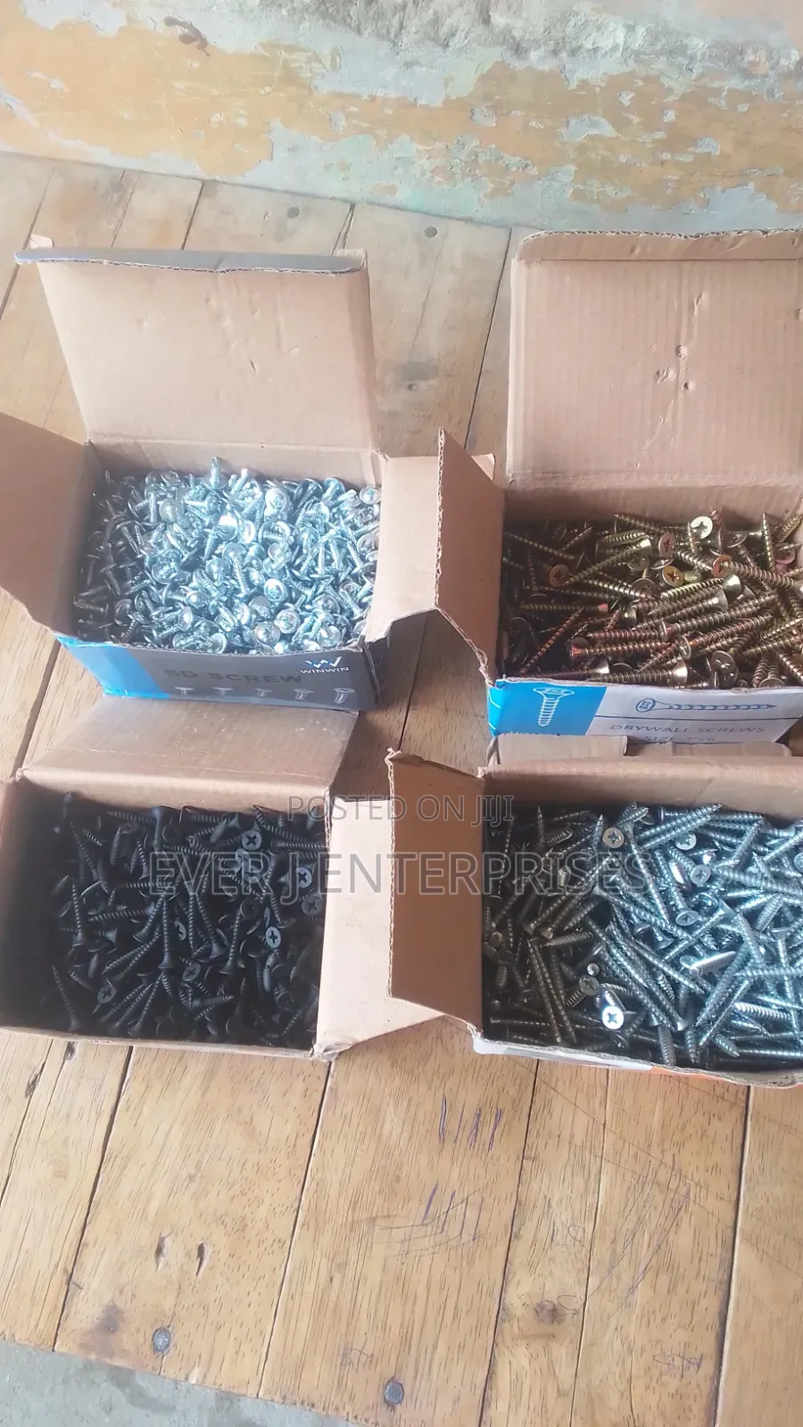 SCREWS of Different Lengths