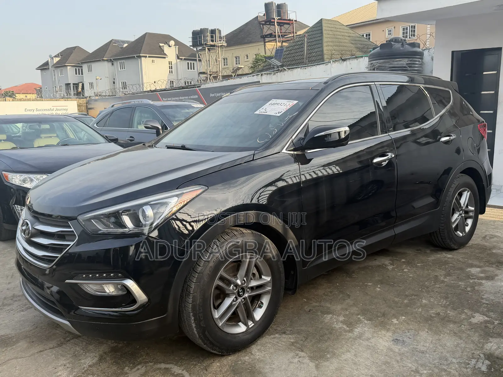 Hyundai Santa Fe SE FWD 2017 Black