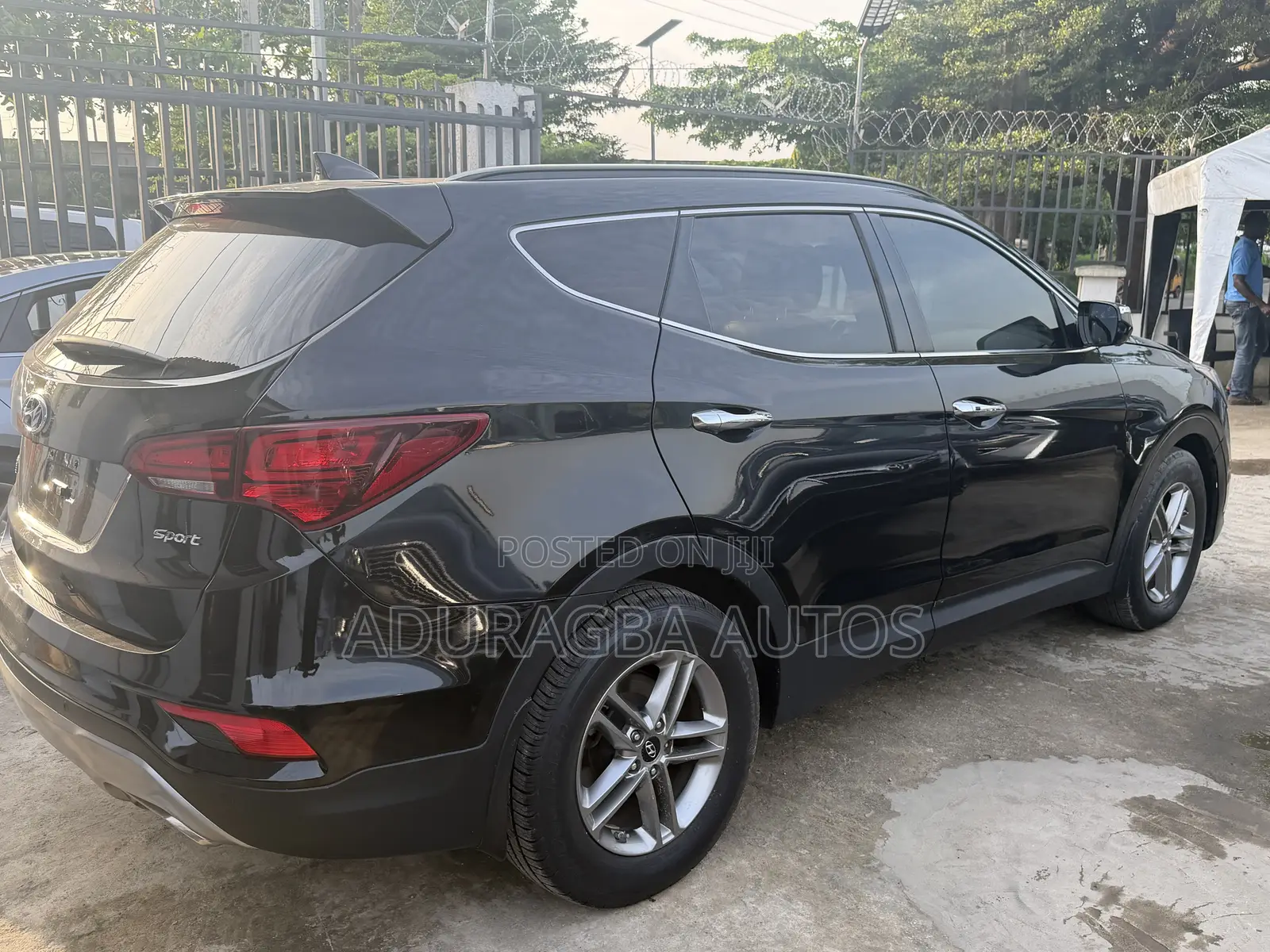 Hyundai Santa Fe SE FWD 2017 Black