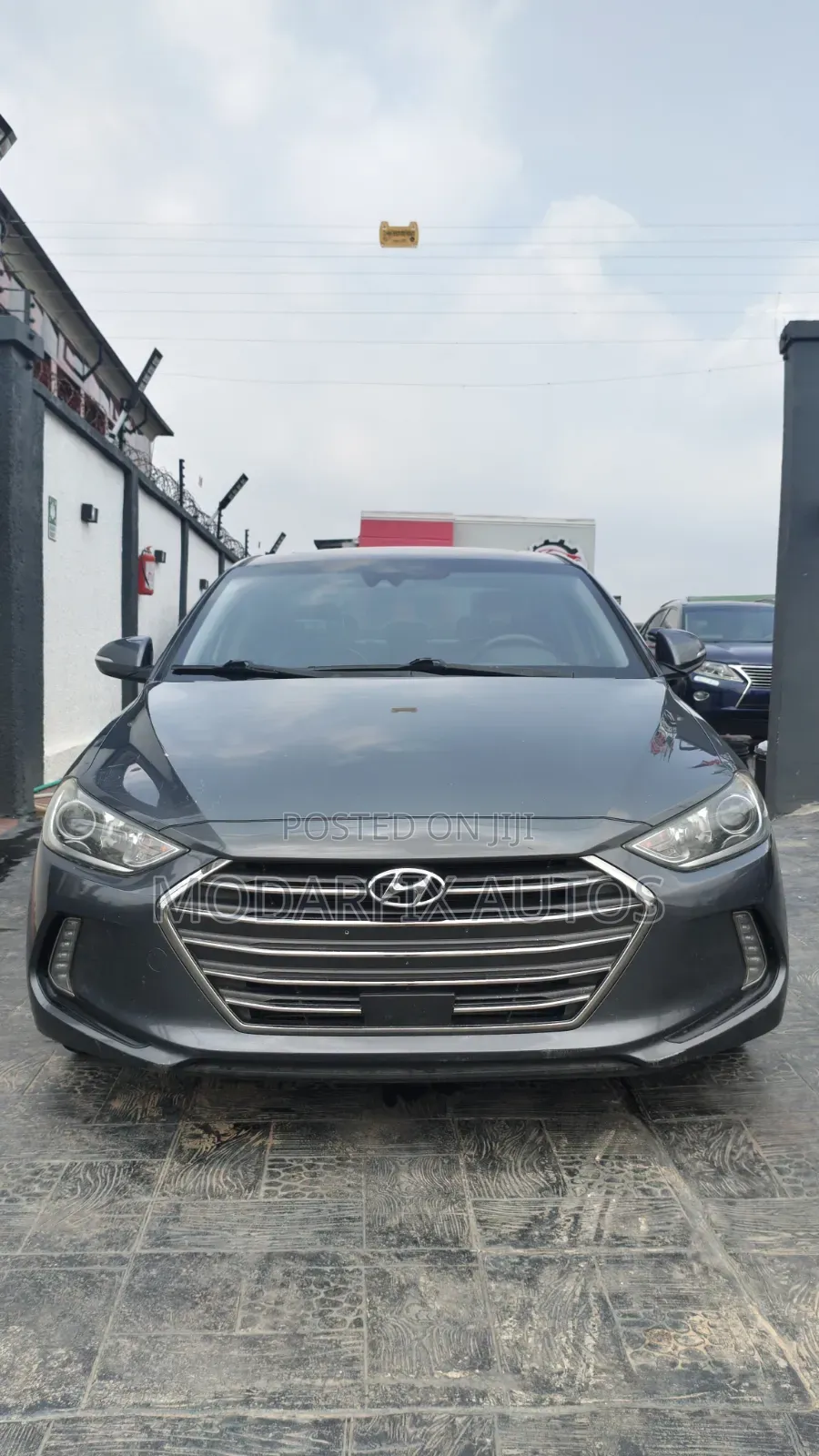 Hyundai Elantra Limited Sedan FWD (2.0L 4cyl 6A) 2017 Teal