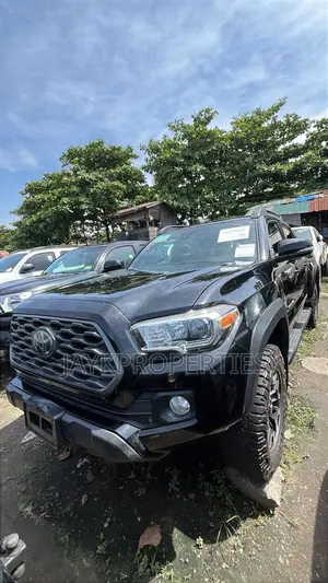 Toyota Tacoma 2020 Black