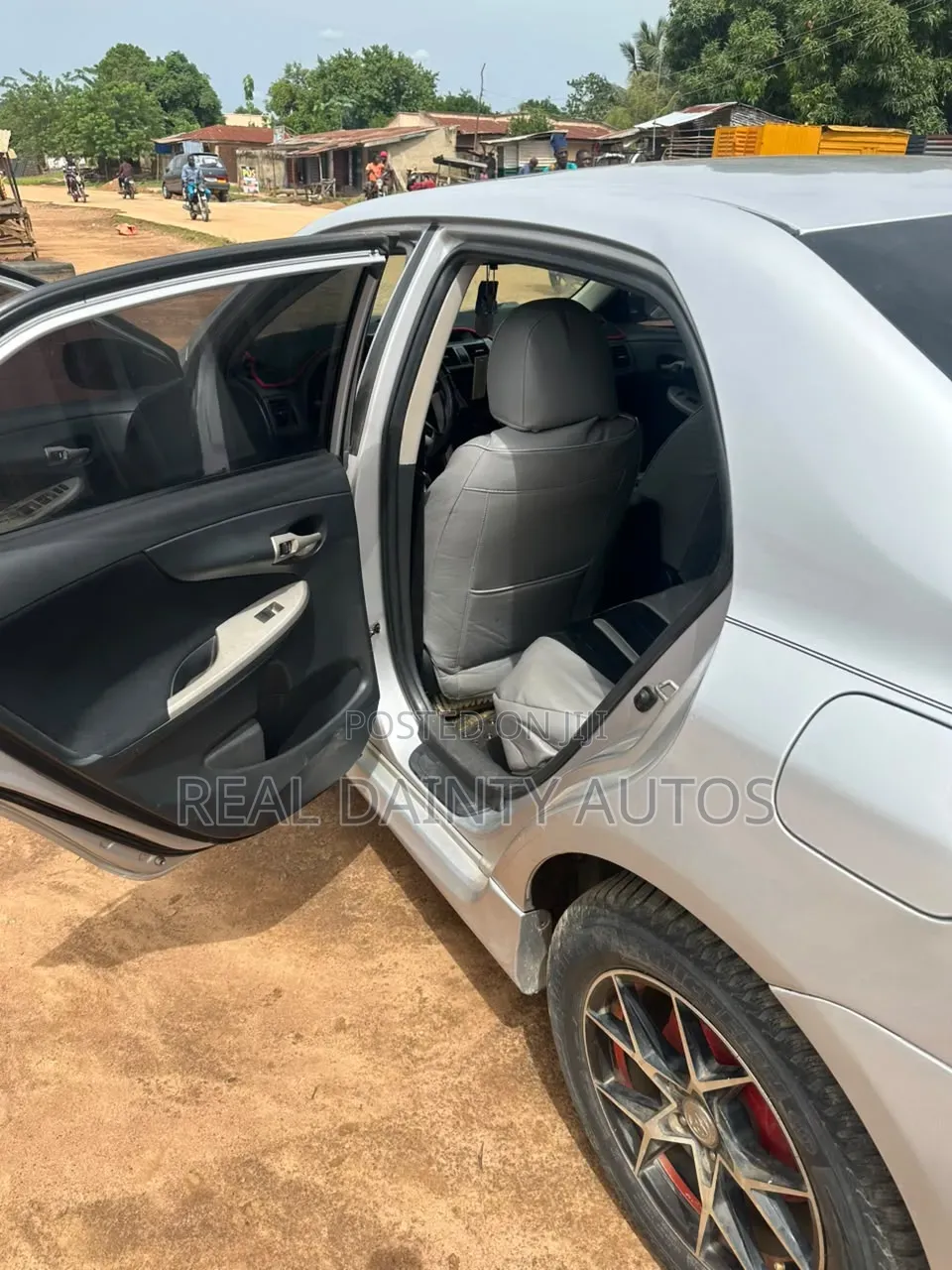 Toyota Corolla S 4dr Sedan (1.8L 4cyl 4A) 2013 Silver