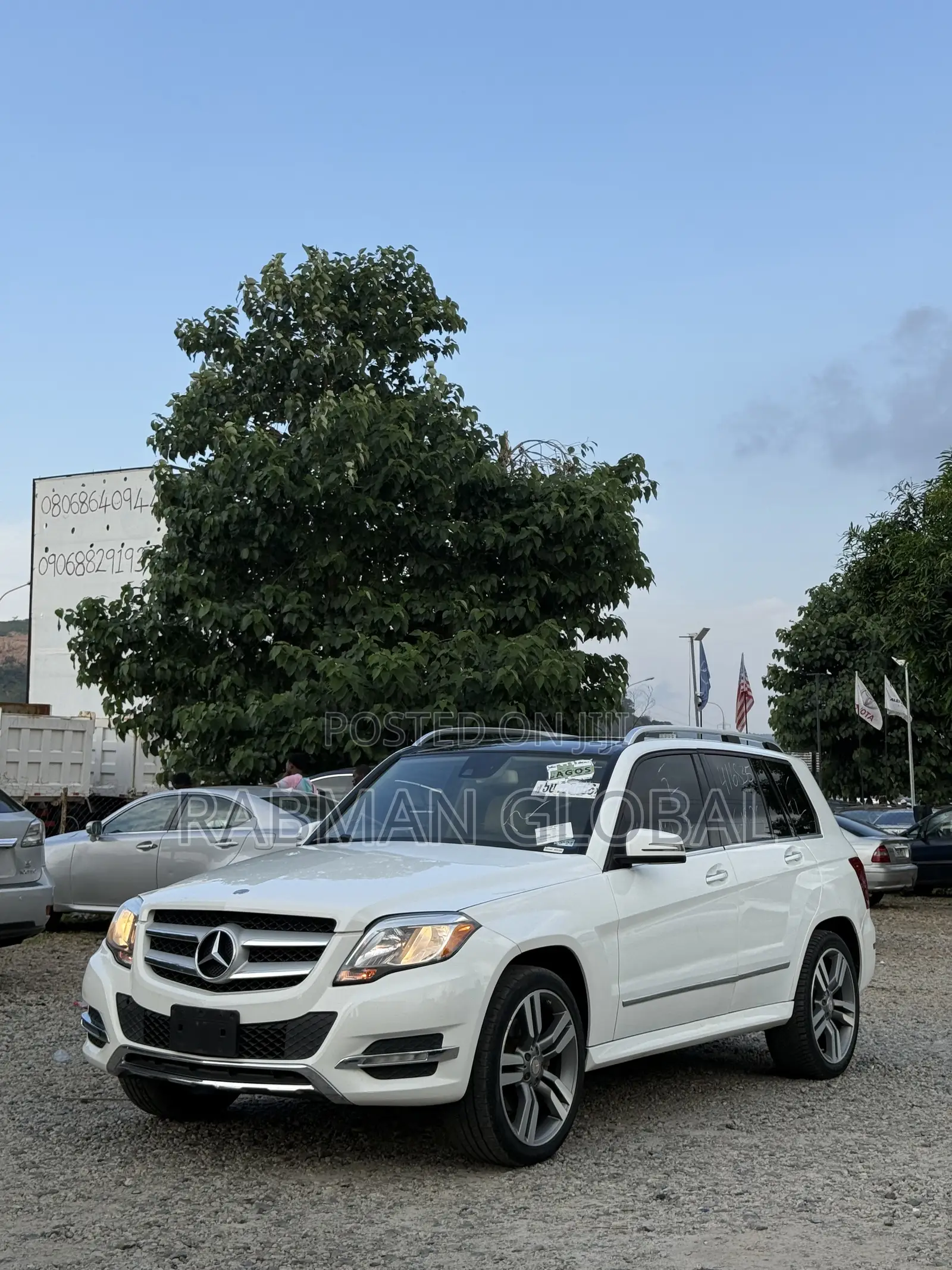 Mercedes-Benz GLK-Class Base GLK 350 4dr AWD 4MATIC (3.5L 6cyl 7A) 2015