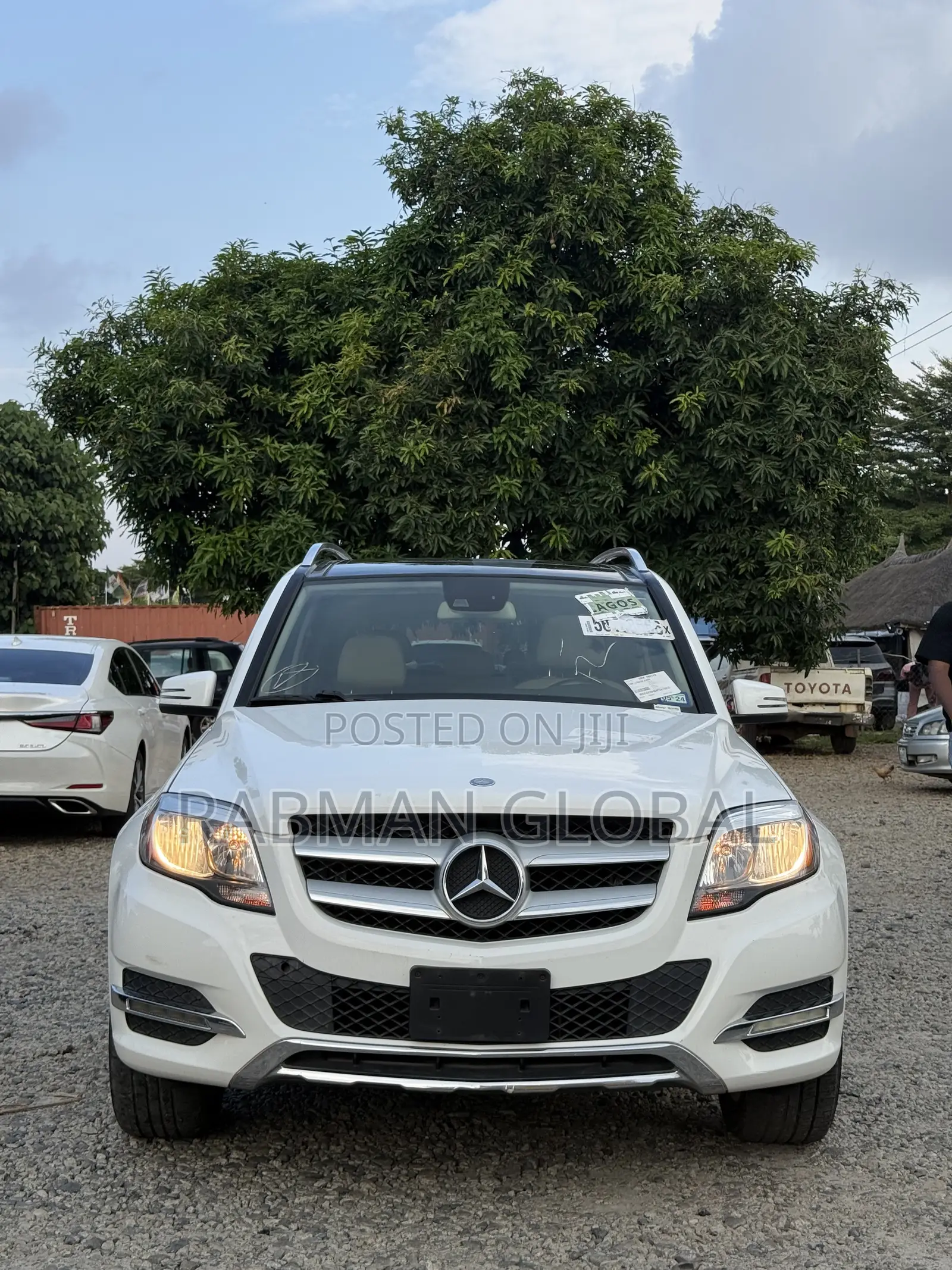 Mercedes-Benz GLK-Class Base GLK 350 4dr AWD 4MATIC (3.5L 6cyl 7A) 2015
