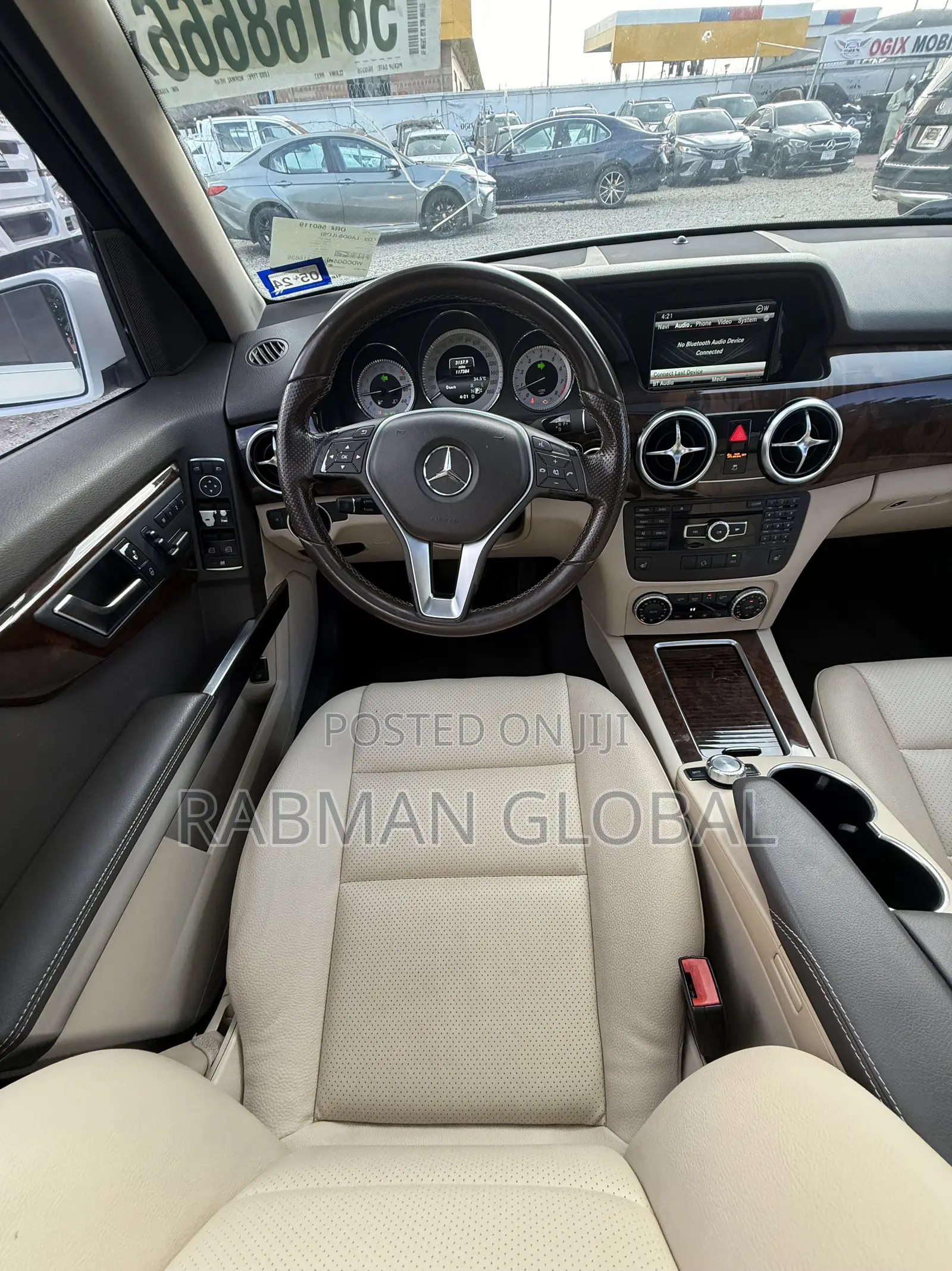 Mercedes-Benz GLK-Class Base GLK 350 4dr AWD 4MATIC (3.5L 6cyl 7A) 2015