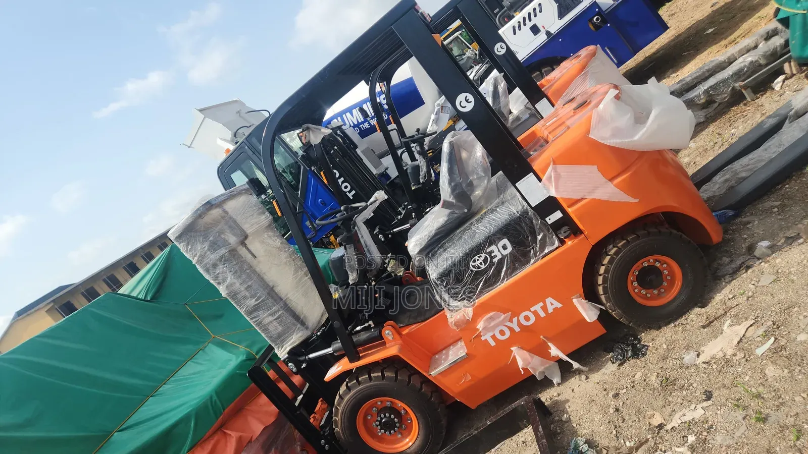 > *Brand New 3 Ton Toyota 30 Forklift Automatic Diesel Lagos*