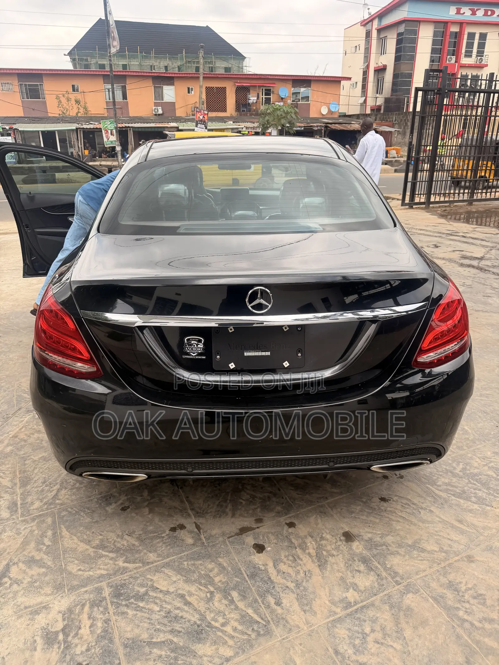 Mercedes-Benz C300 2015 Black