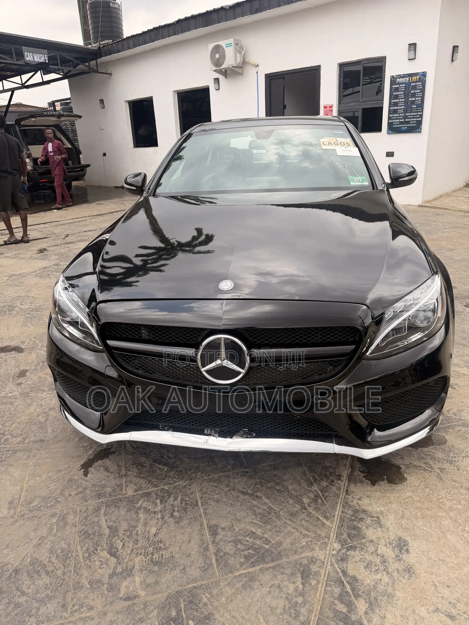 Mercedes-Benz C300 2015 Black