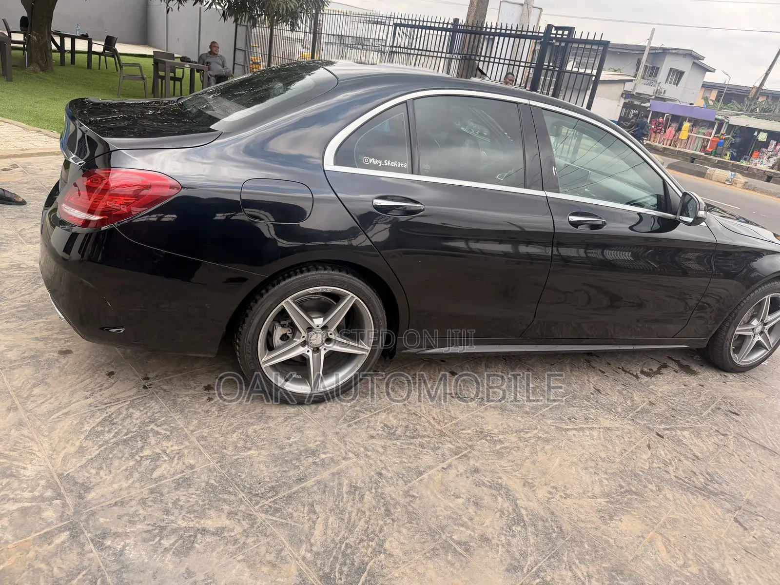 Mercedes-Benz C300 2015 Black