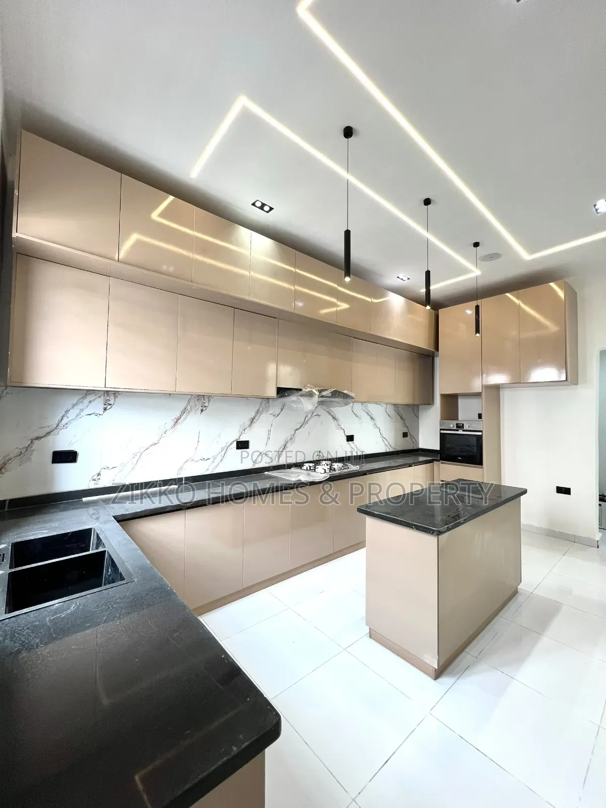 4bdrm Duplex in Ajah for sale