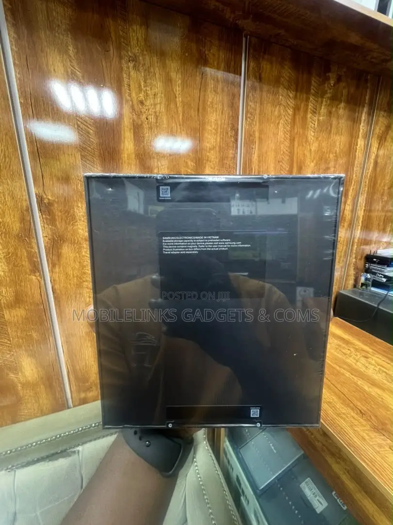 New Samsung Galaxy Z Fold7 512 GB Silver