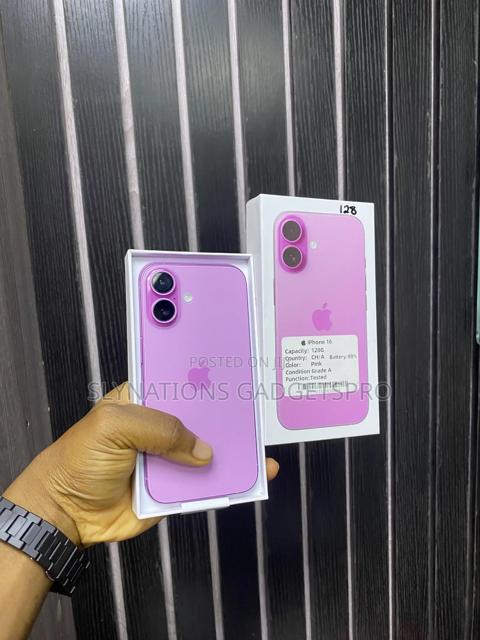 Apple iPhone 16 128 GB Pink