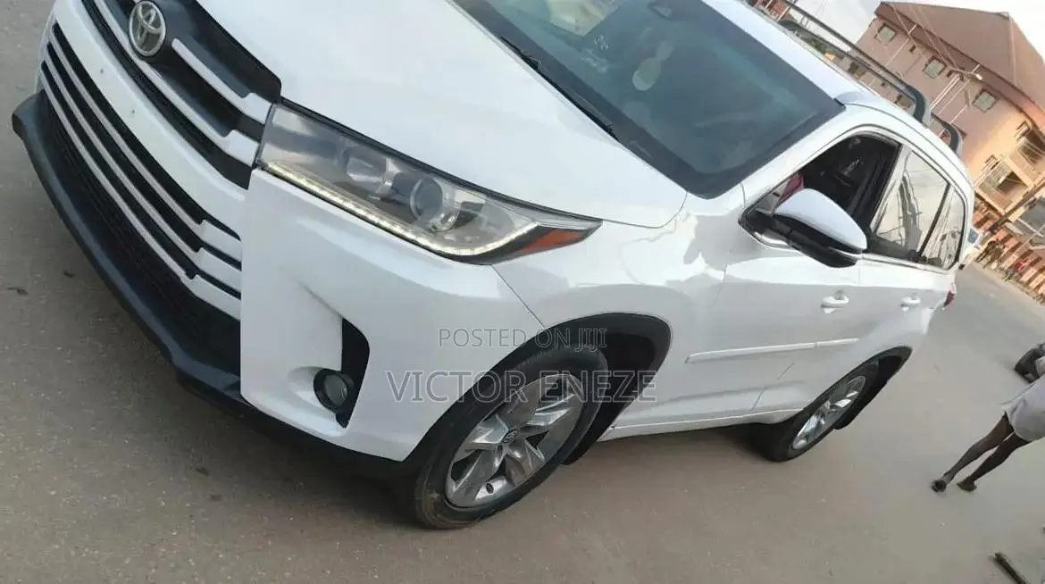 Toyota Highlander 2019 White