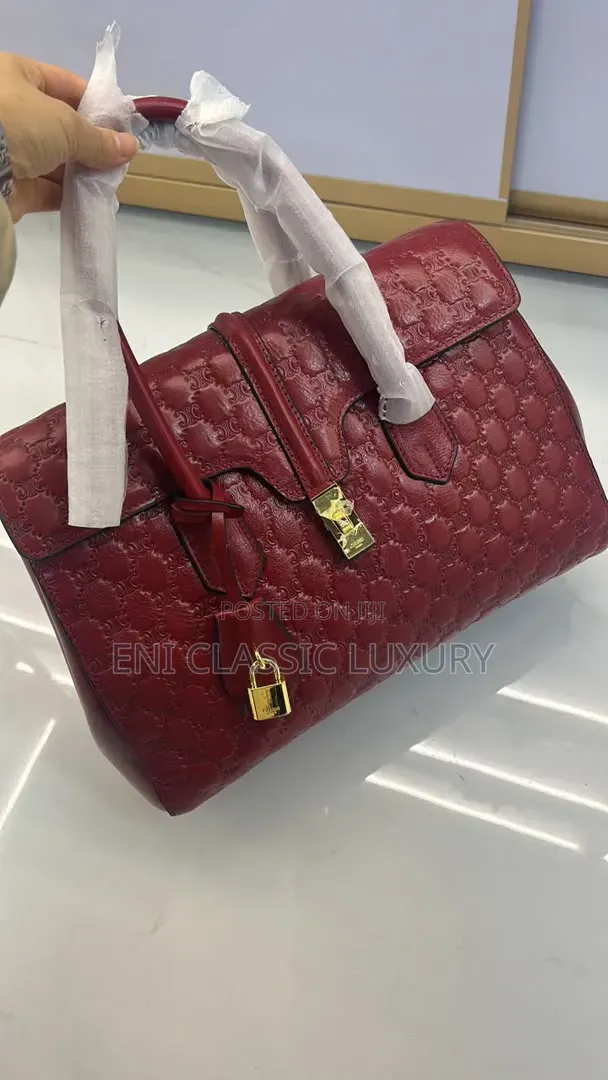 Givenchy Luxury Leather Bags for Women Best Quality Well Branded
