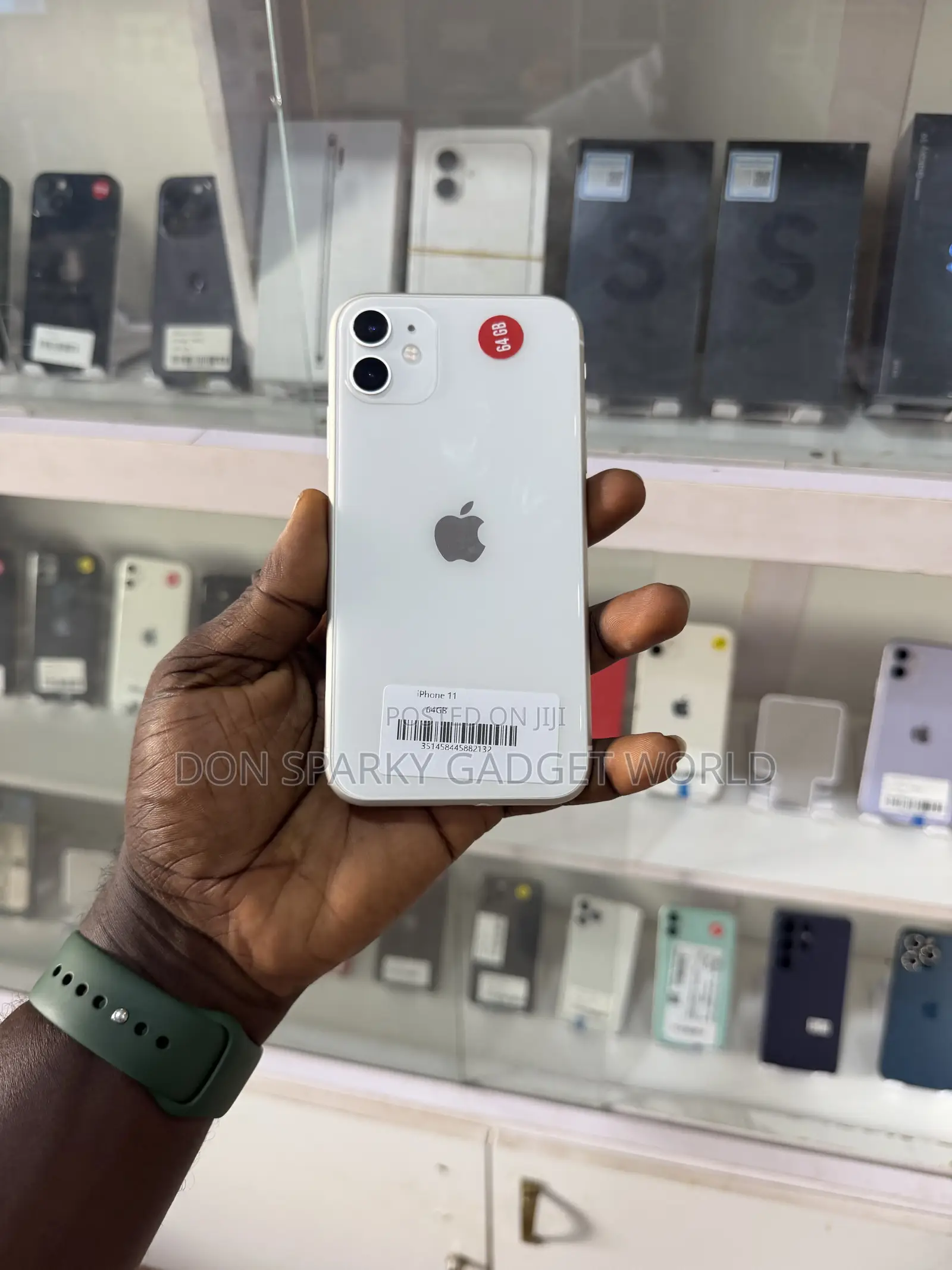 Apple iPhone 11 64 GB White