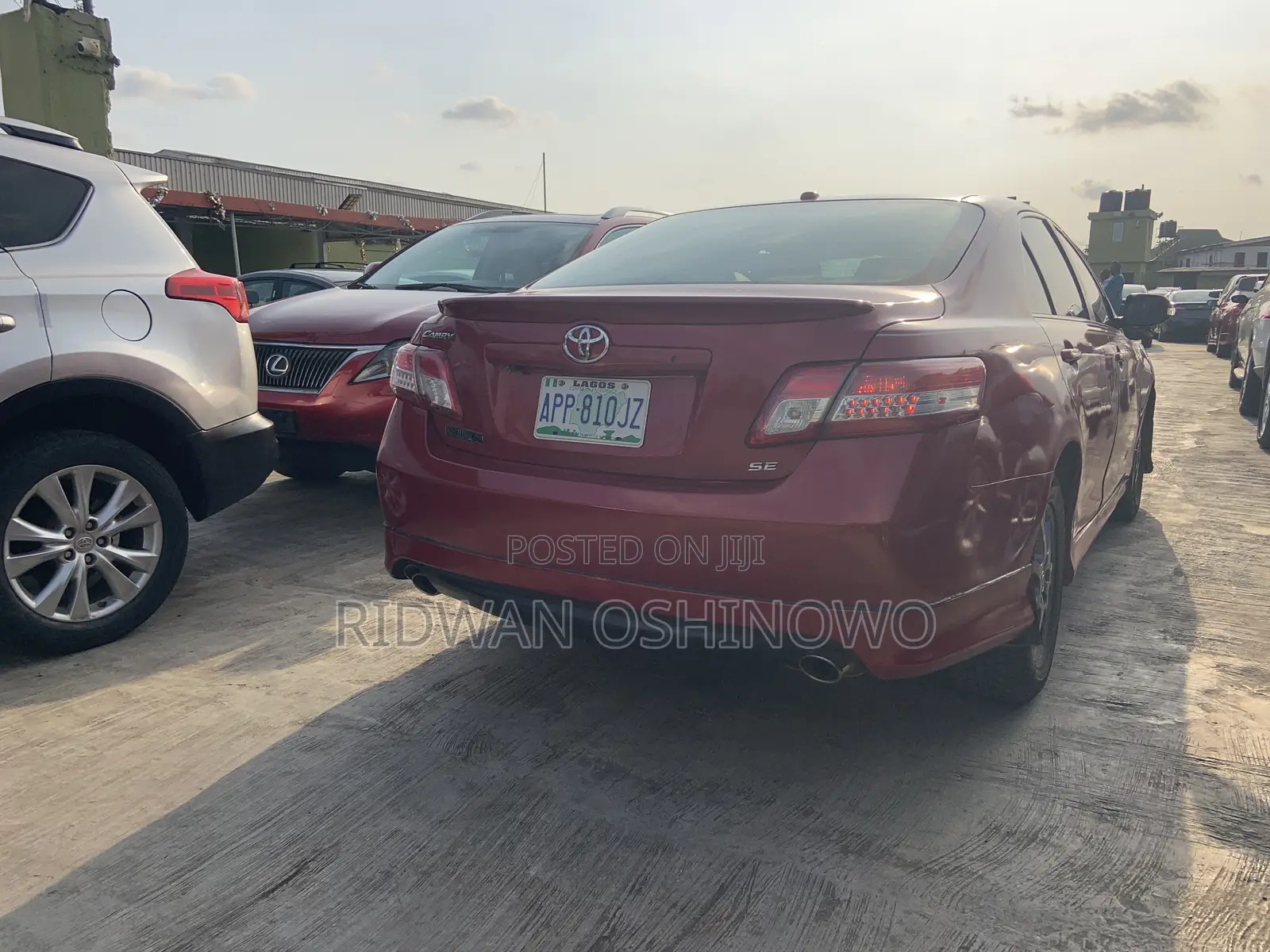 Toyota Camry SE 4dr Sedan (2.5L 4cyl 6AM) 2010 Red