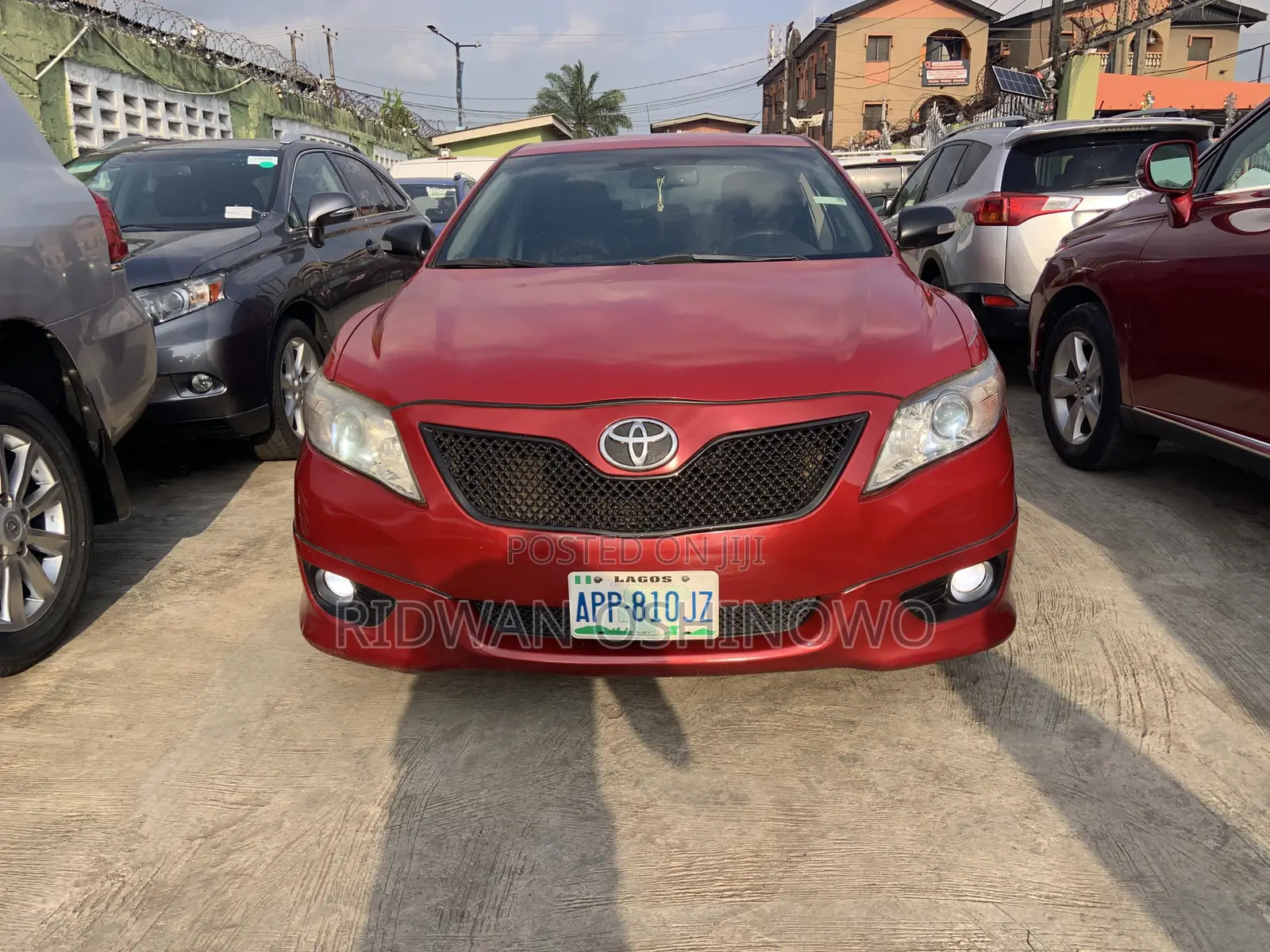 Toyota Camry SE 4dr Sedan (2.5L 4cyl 6AM) 2010 Red