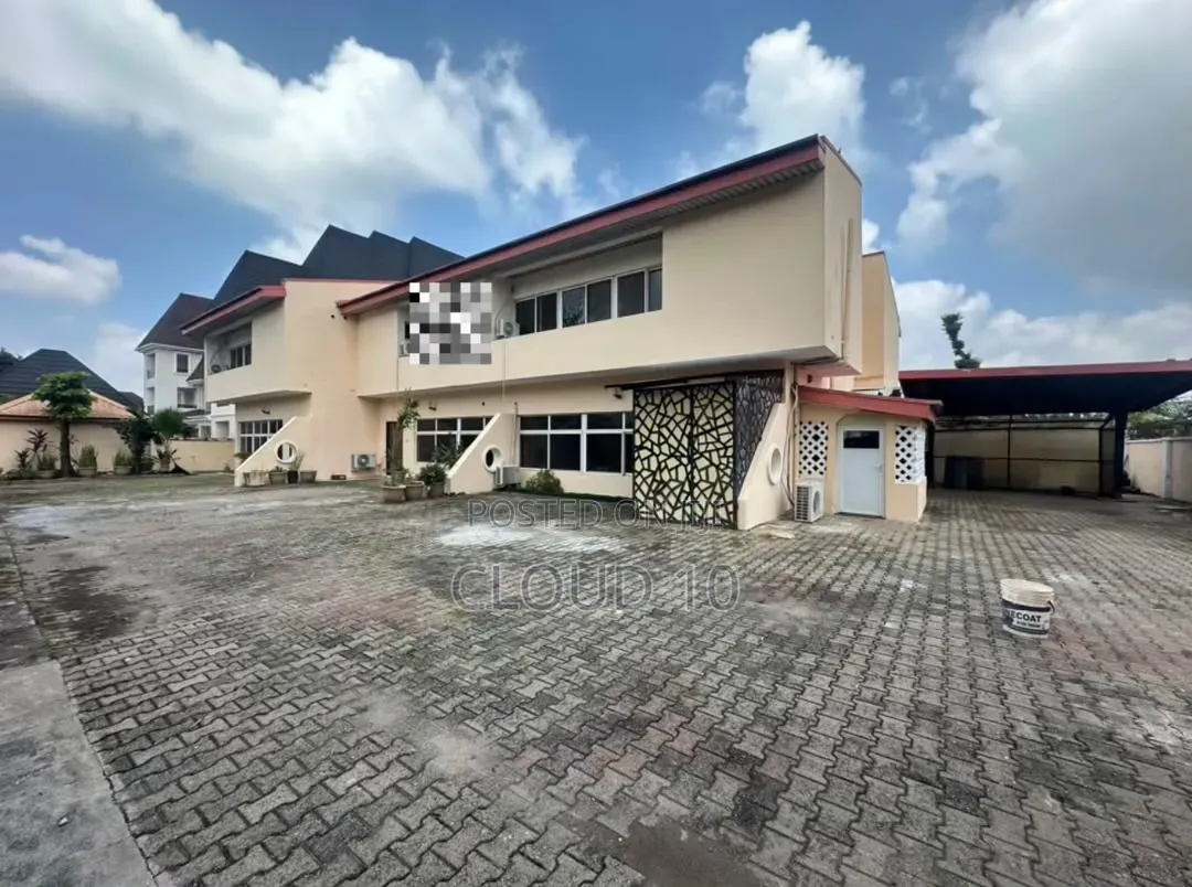 3bdrm Townhouse / Terrace in Maitama for rent