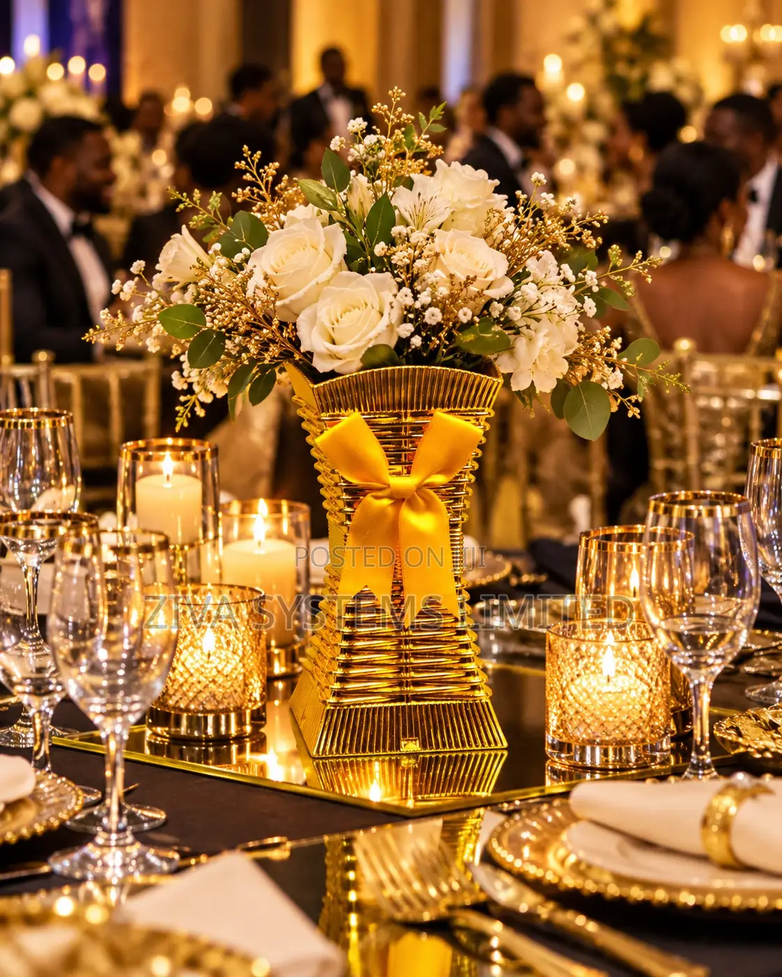Luxury Gold Decorative Flower Vase With Ribbon Bow for Events