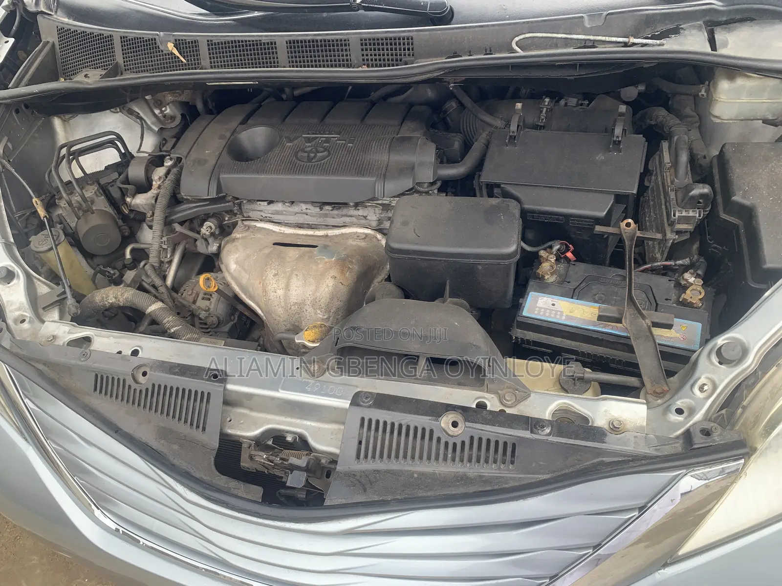 Toyota Sienna LE 7 Passenger 2011 Gray