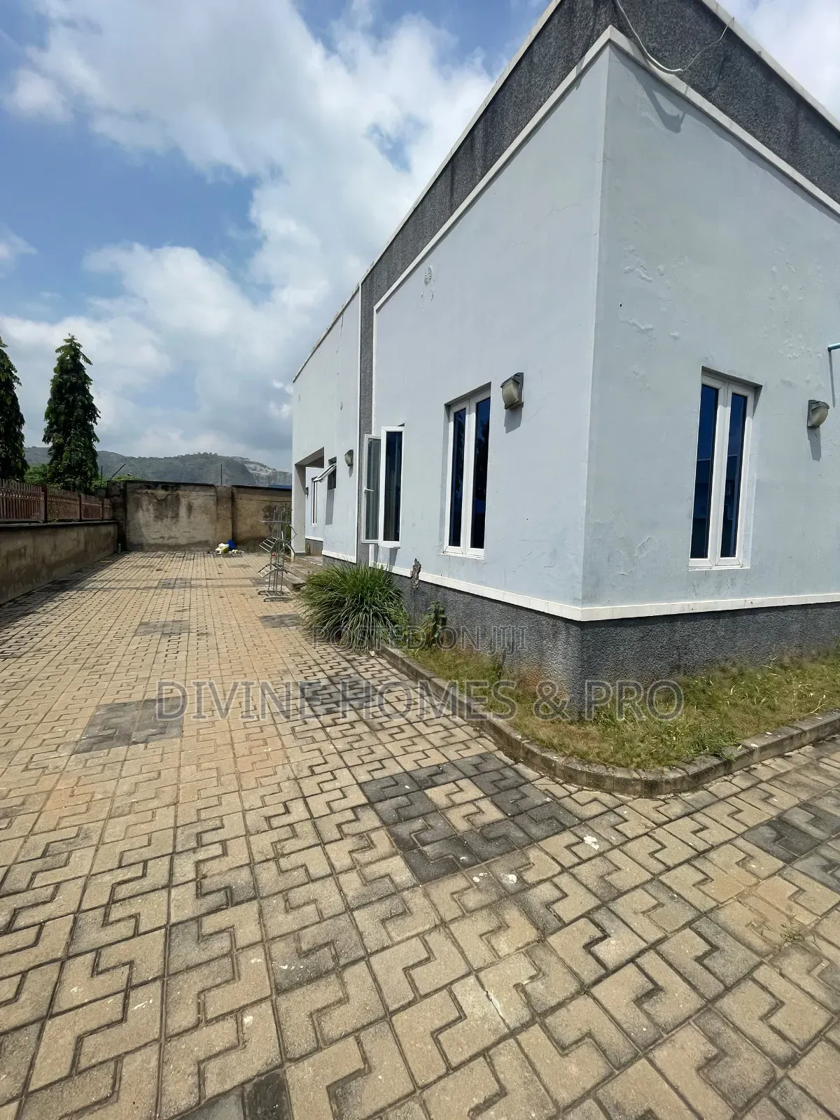 3bdrm Bungalow in Kubwa for sale
