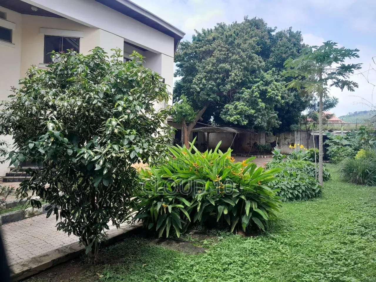 5bdrm Duplex in Maitama for rent