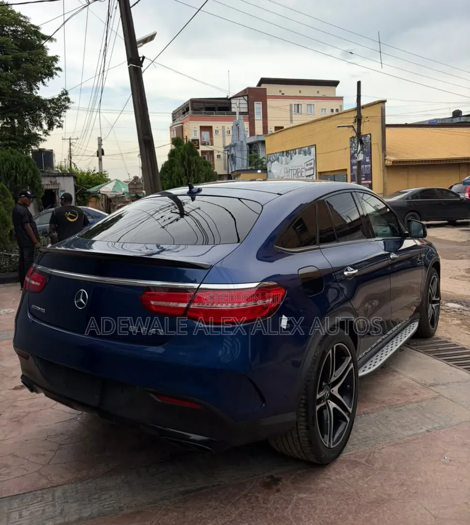 Mercedes-Benz GLE-Class AMG GLE 43 4MATIC 2019 Blue