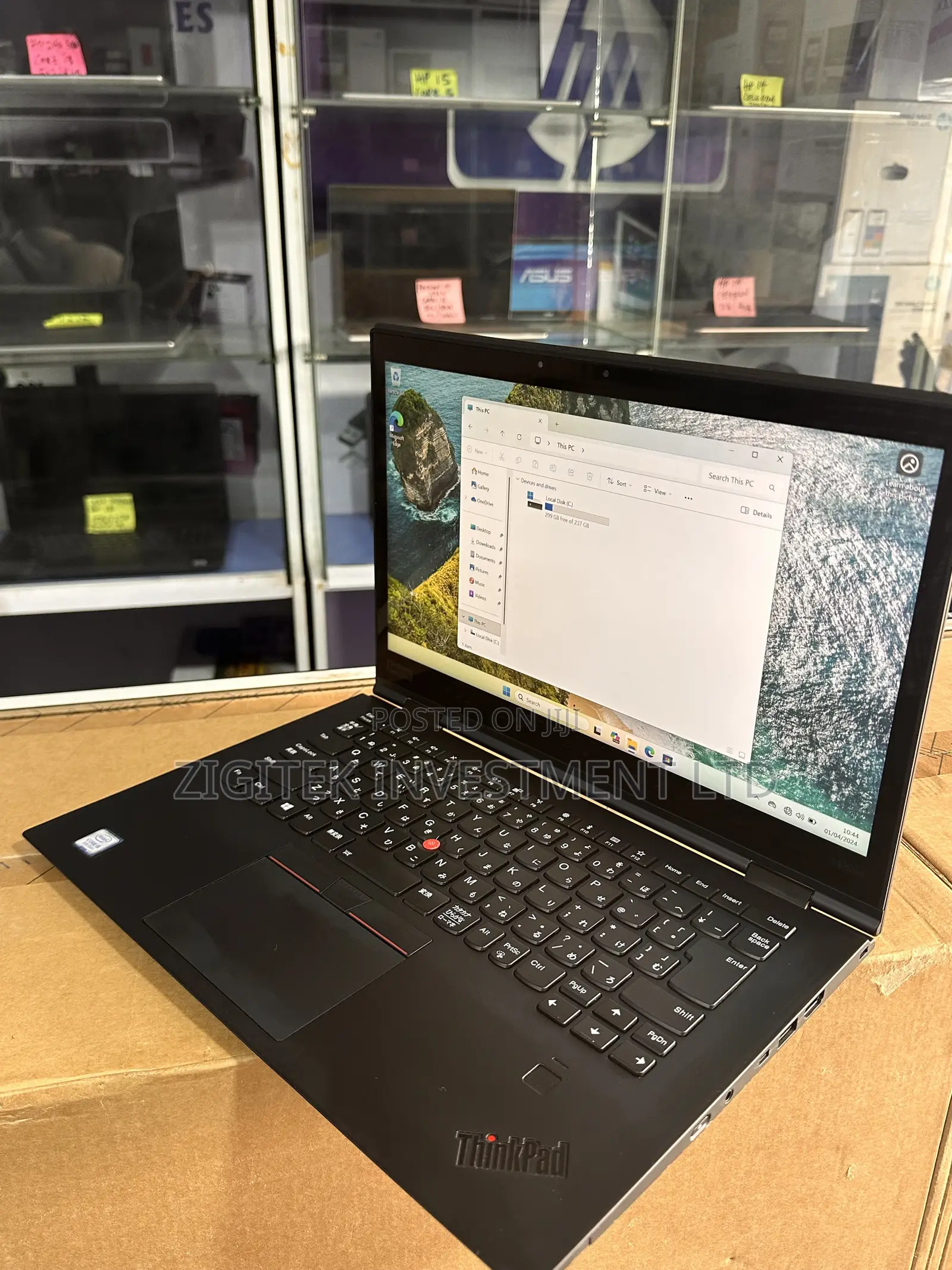 Laptop Lenovo ThinkPad X1 Yoga 8GB Intel Core i5 SSD 256GB